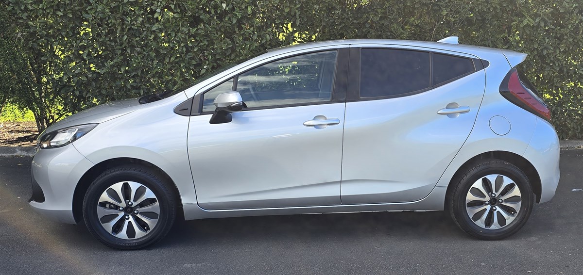 2022 Toyota Aqua thumbnail