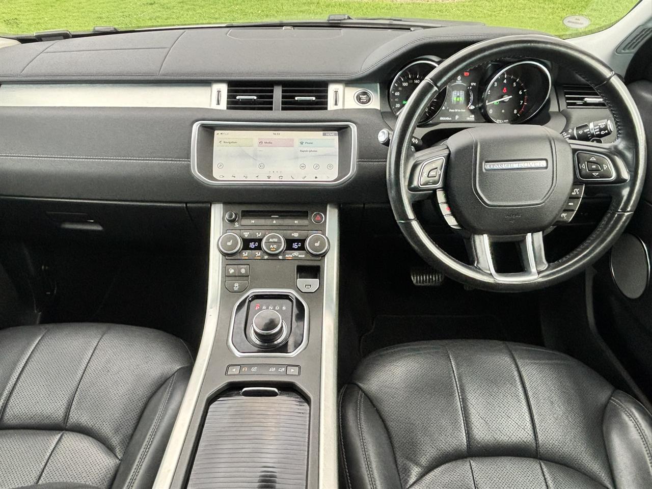 2019 Land Rover Range thumbnail