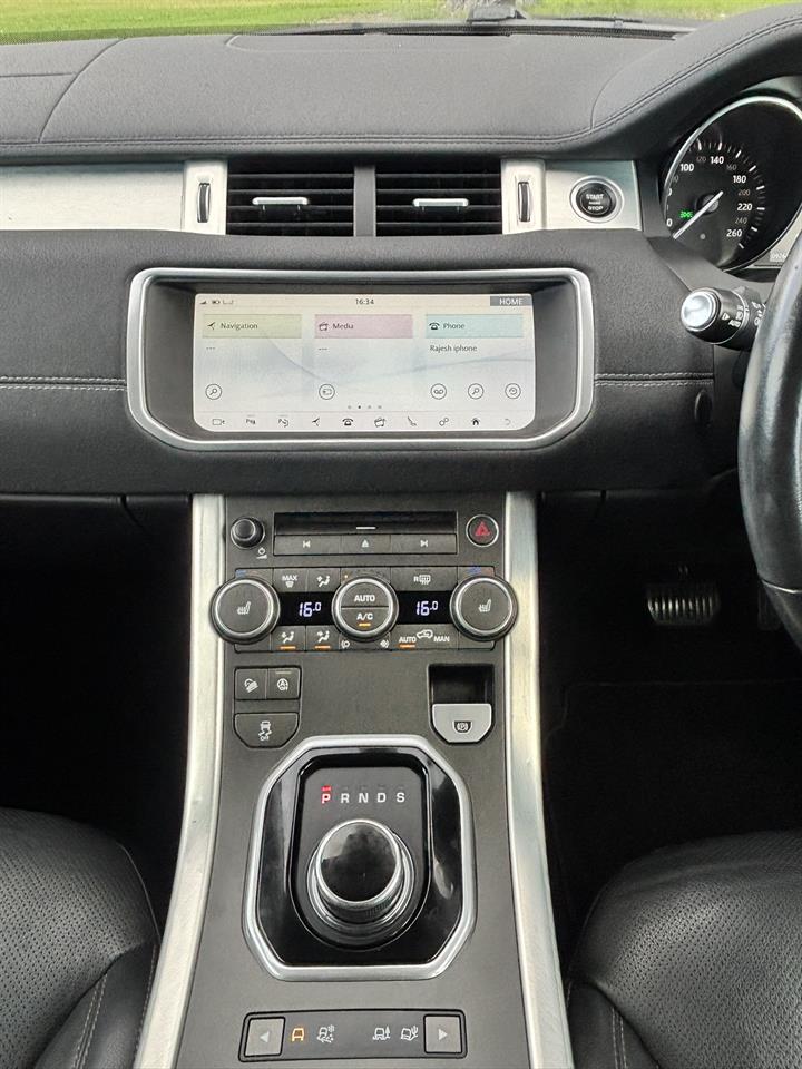 2019 Land Rover Range thumbnail