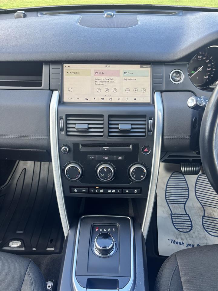 2018 Land Rover Discovery thumbnail