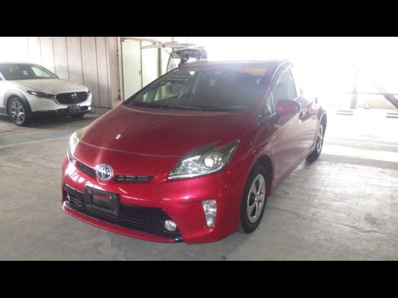 2015 Toyota Prius thumbnail