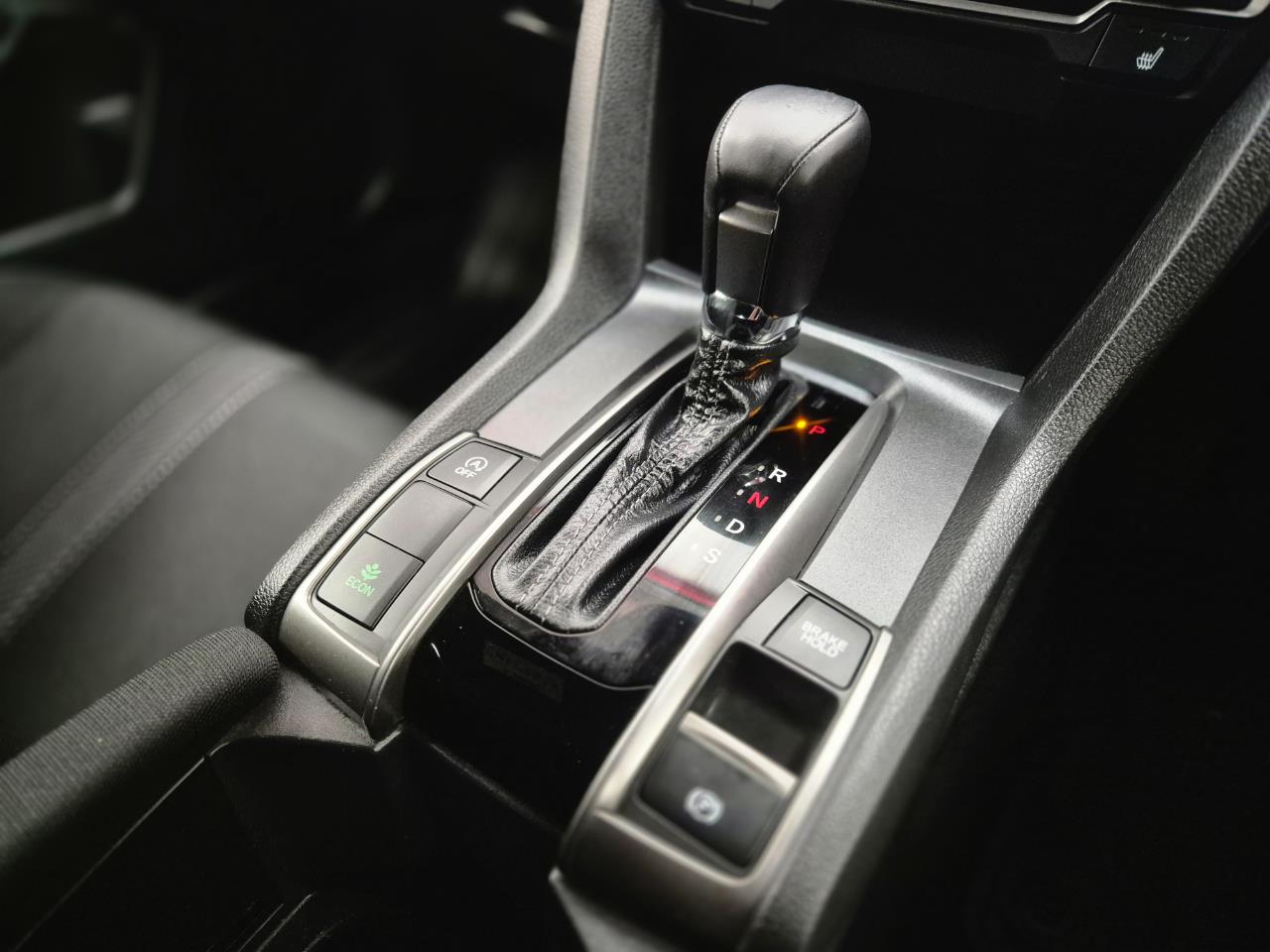 2018 Honda Civic thumbnail
