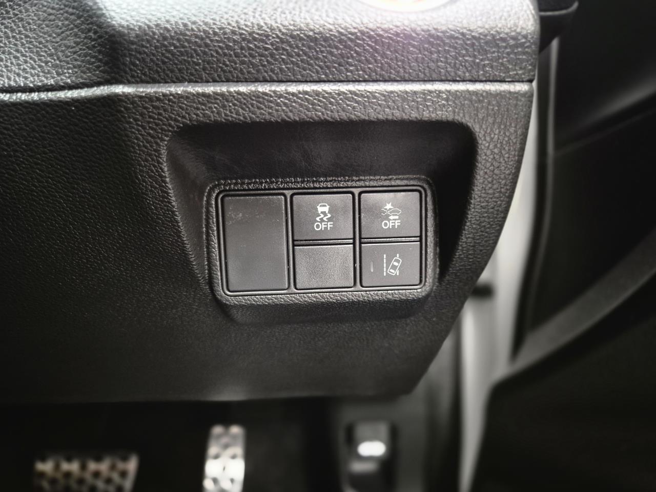 2018 Honda Civic thumbnail