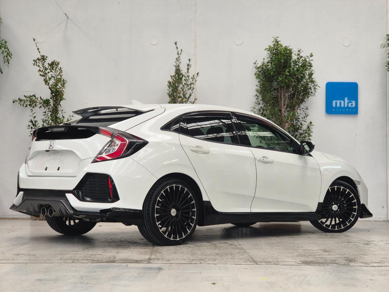 2018 Honda Civic thumbnail