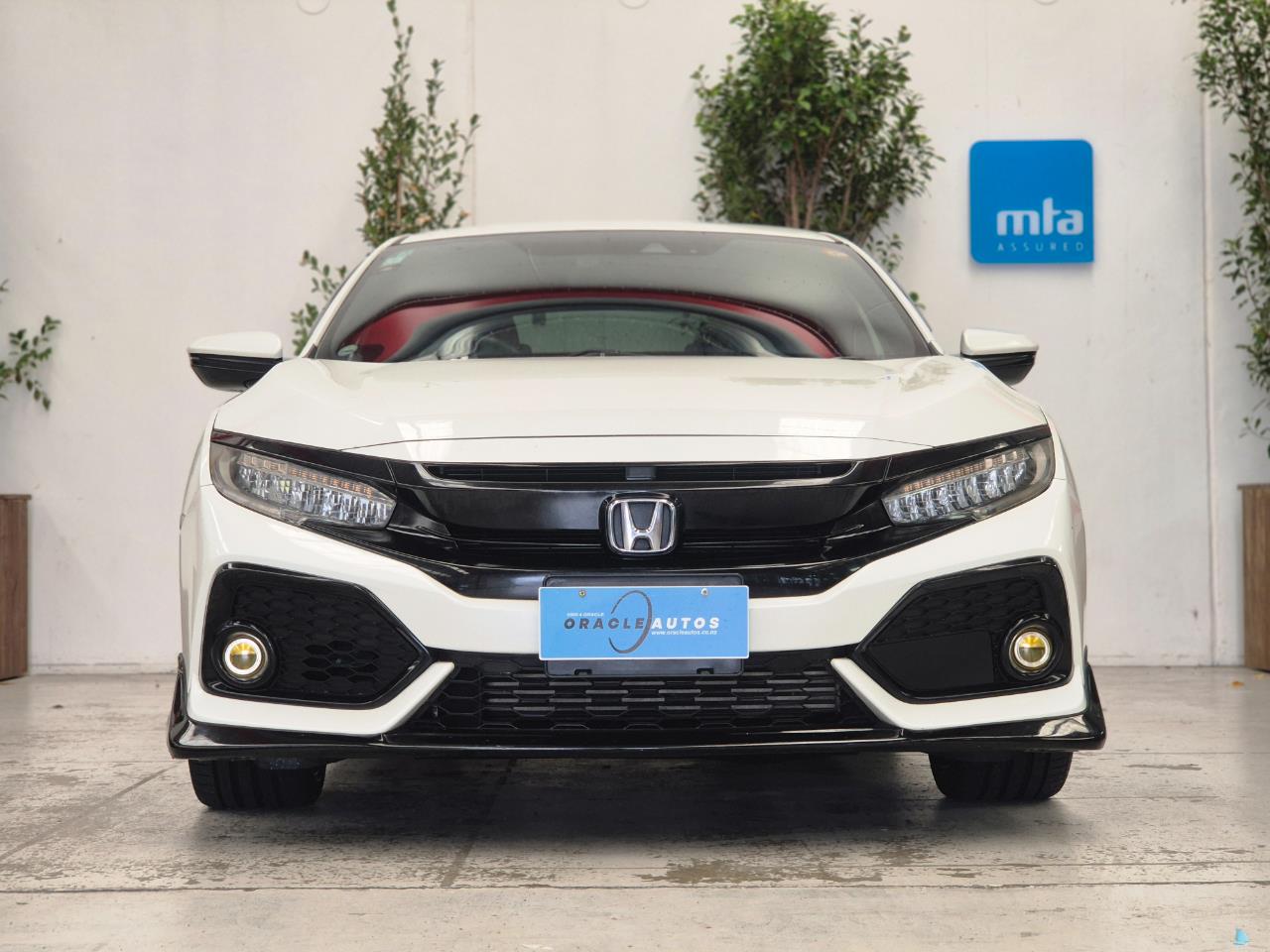 2018 Honda Civic thumbnail