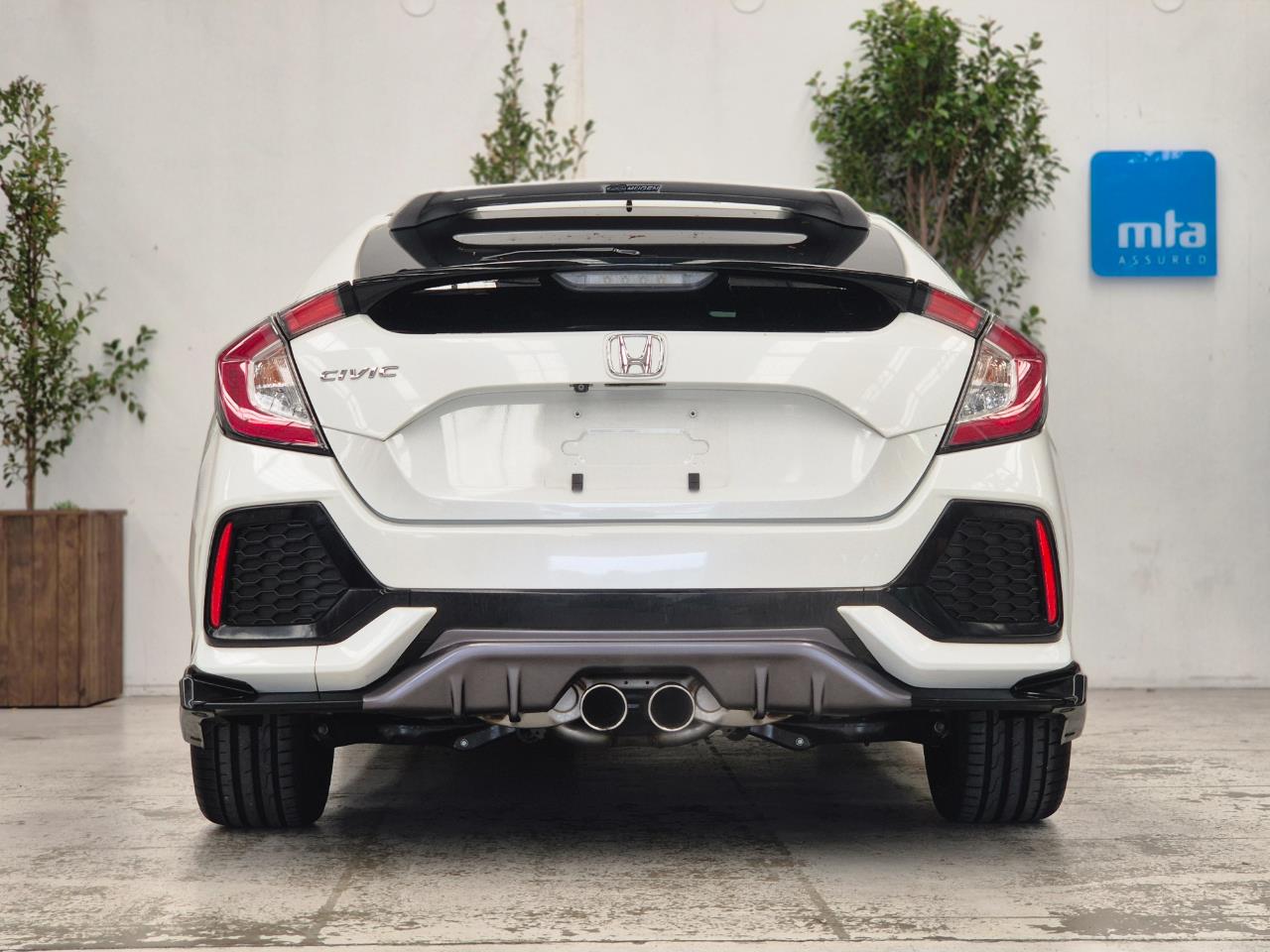 2018 Honda Civic thumbnail
