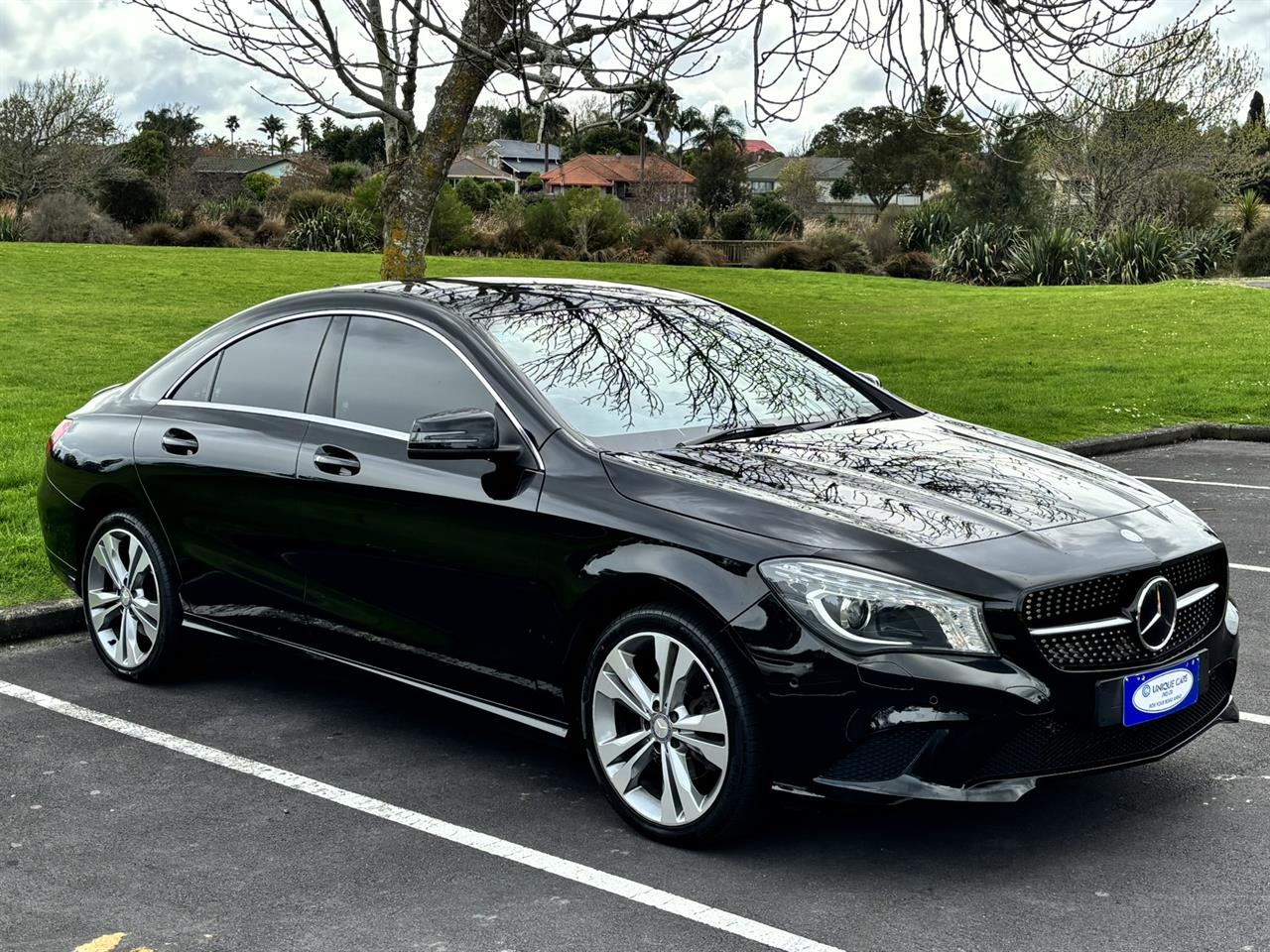 2013 Mercedes-Benz CLA200 thumbnail