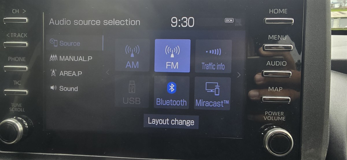2022 Toyota Yaris thumbnail
