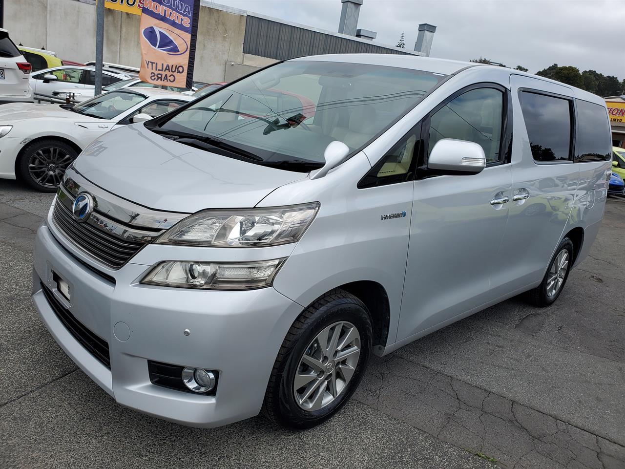 2012 Toyota Vellfire thumbnail
