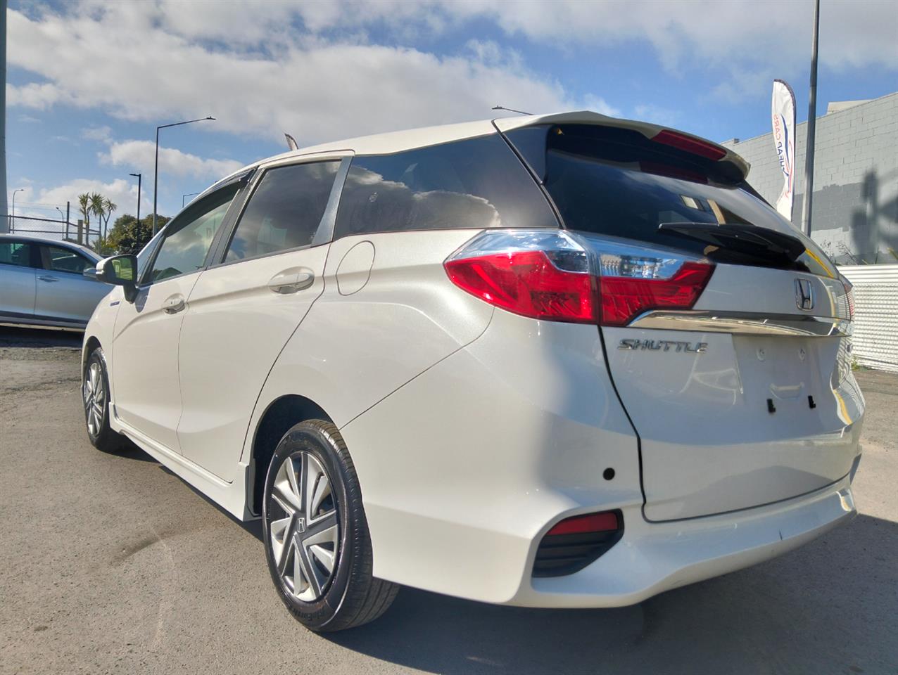 2019 Honda Shuttle thumbnail