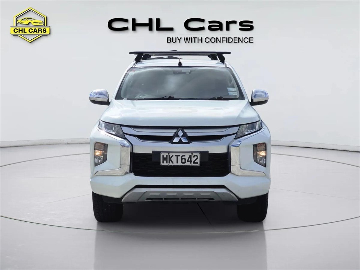 2019 Mitsubishi Triton thumbnail