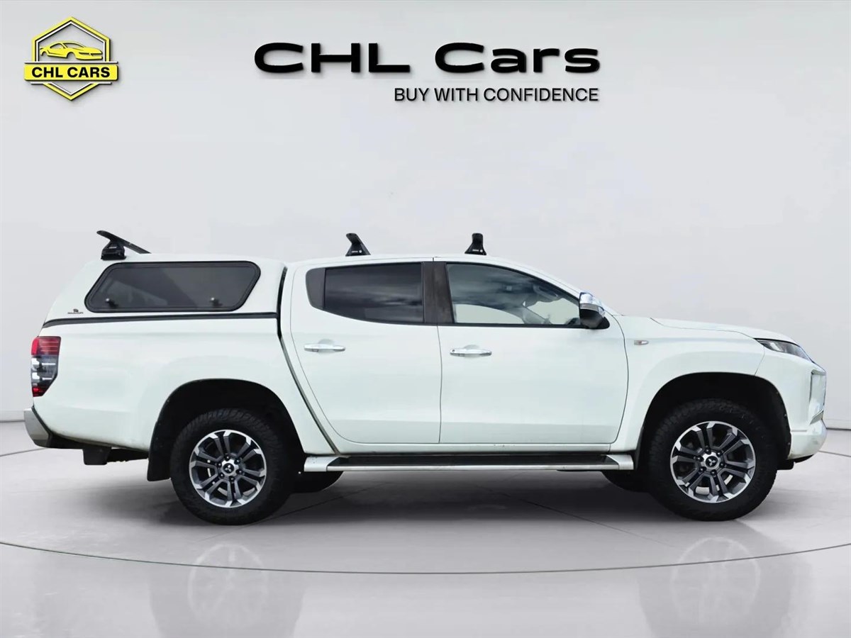 2019 Mitsubishi Triton thumbnail
