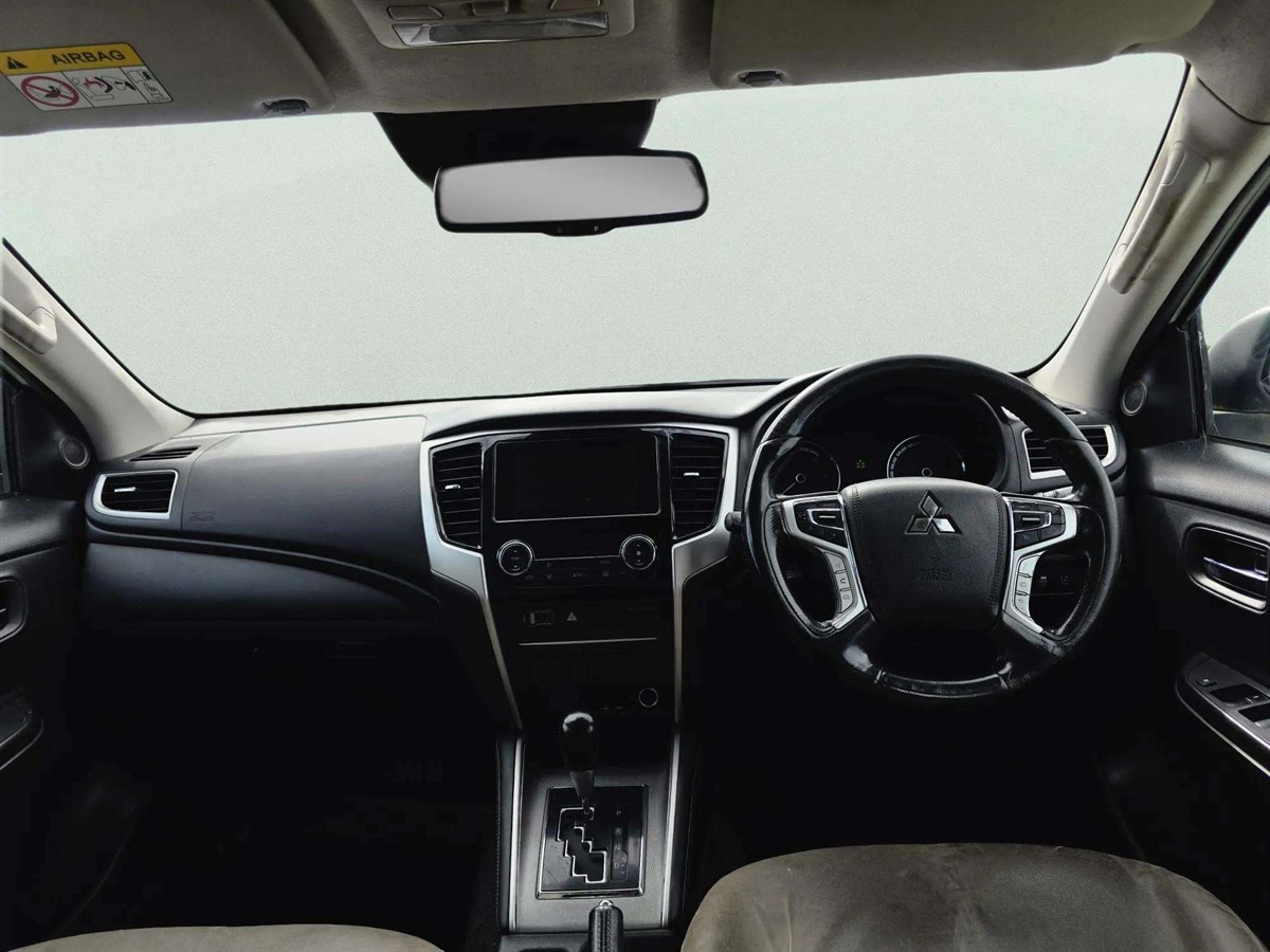 2019 Mitsubishi Triton thumbnail