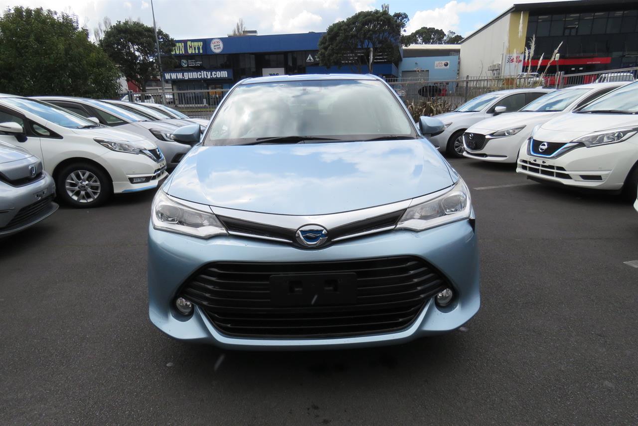 2015 Toyota Corolla thumbnail