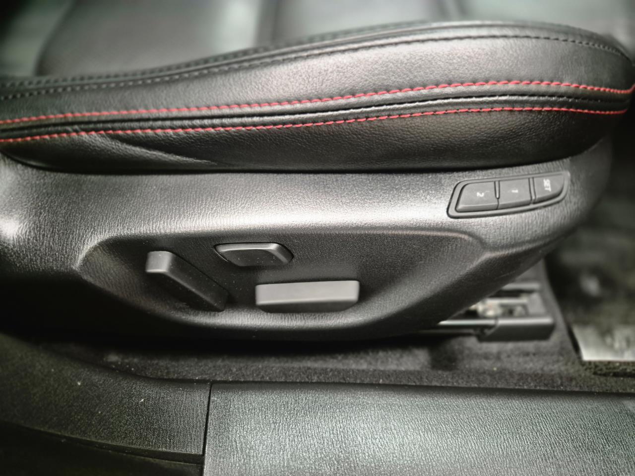 2013 Mazda Atenza thumbnail