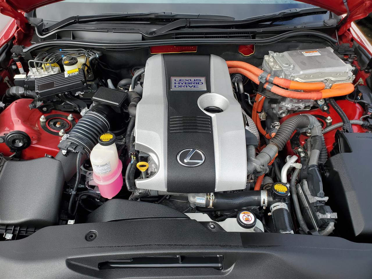 2013 Lexus IS300h thumbnail