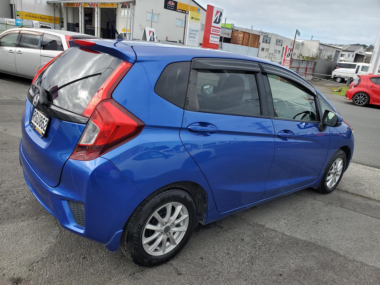 2014 Honda Fit thumbnail