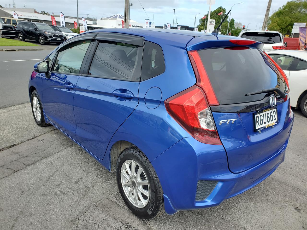2014 Honda Fit thumbnail