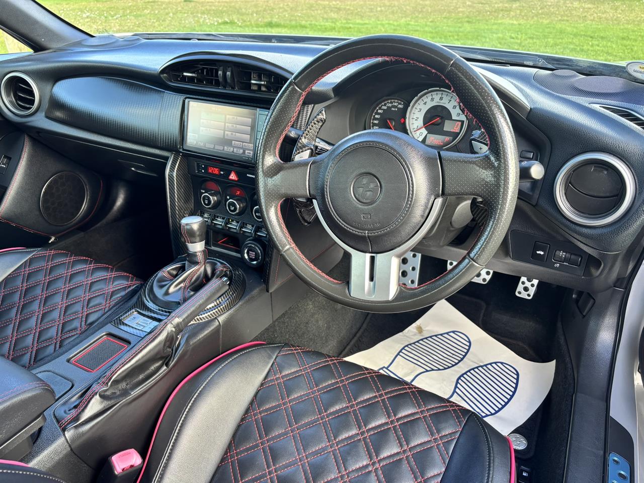 2012 Toyota GT86 thumbnail