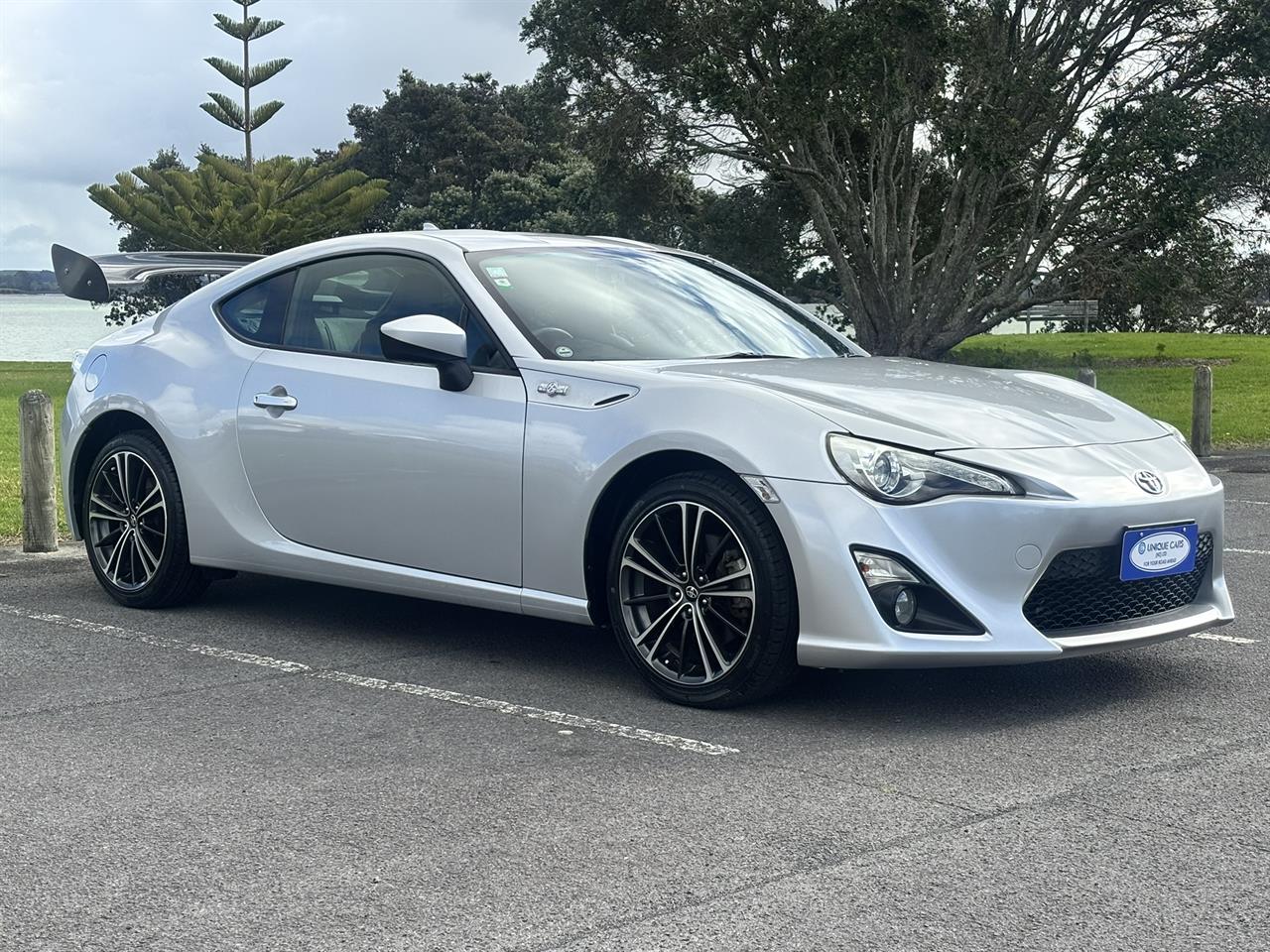 2012 Toyota GT86 thumbnail