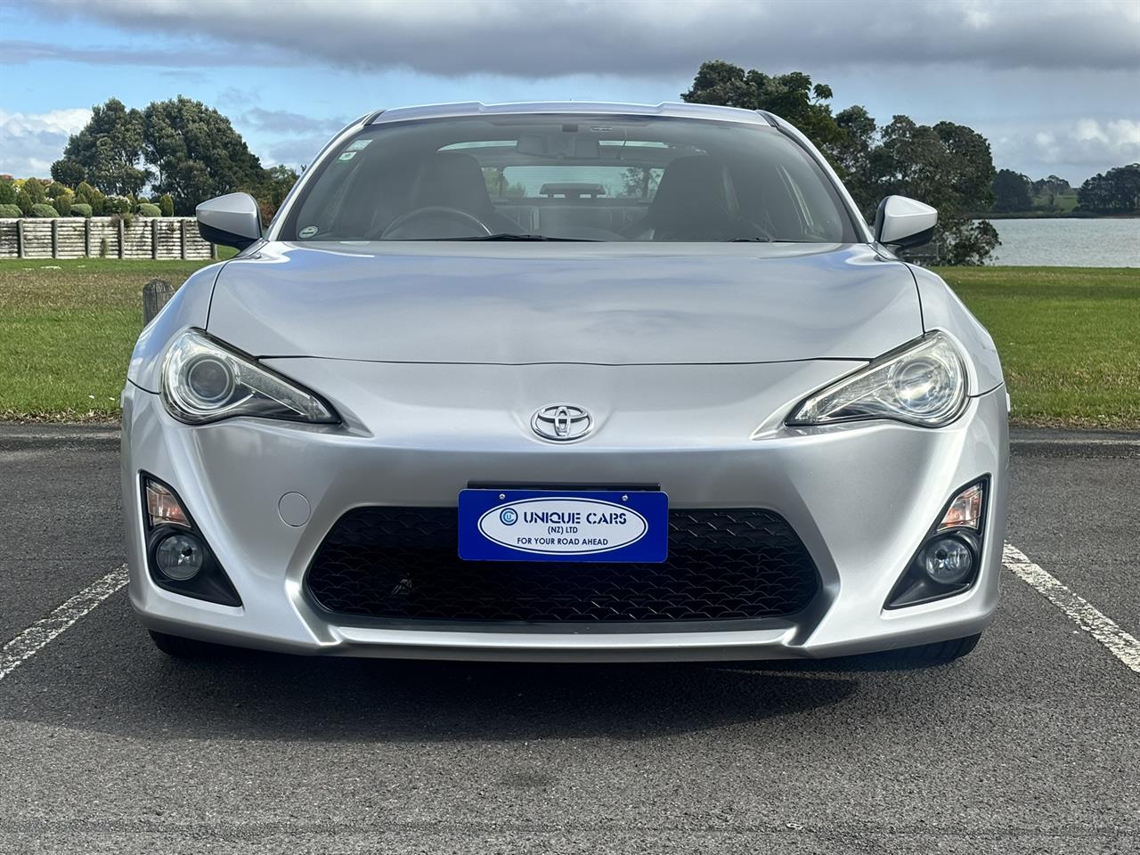 2012 Toyota GT86 thumbnail