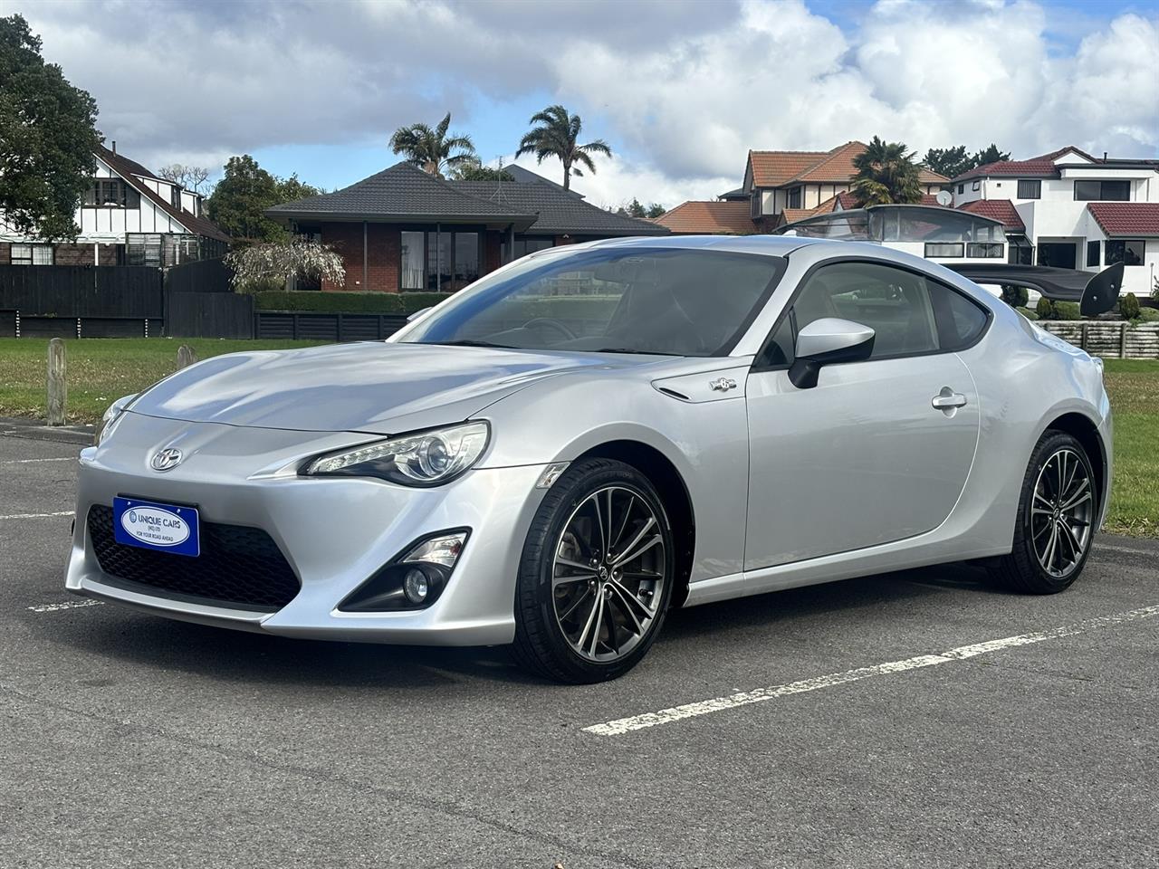 2012 Toyota GT86 thumbnail