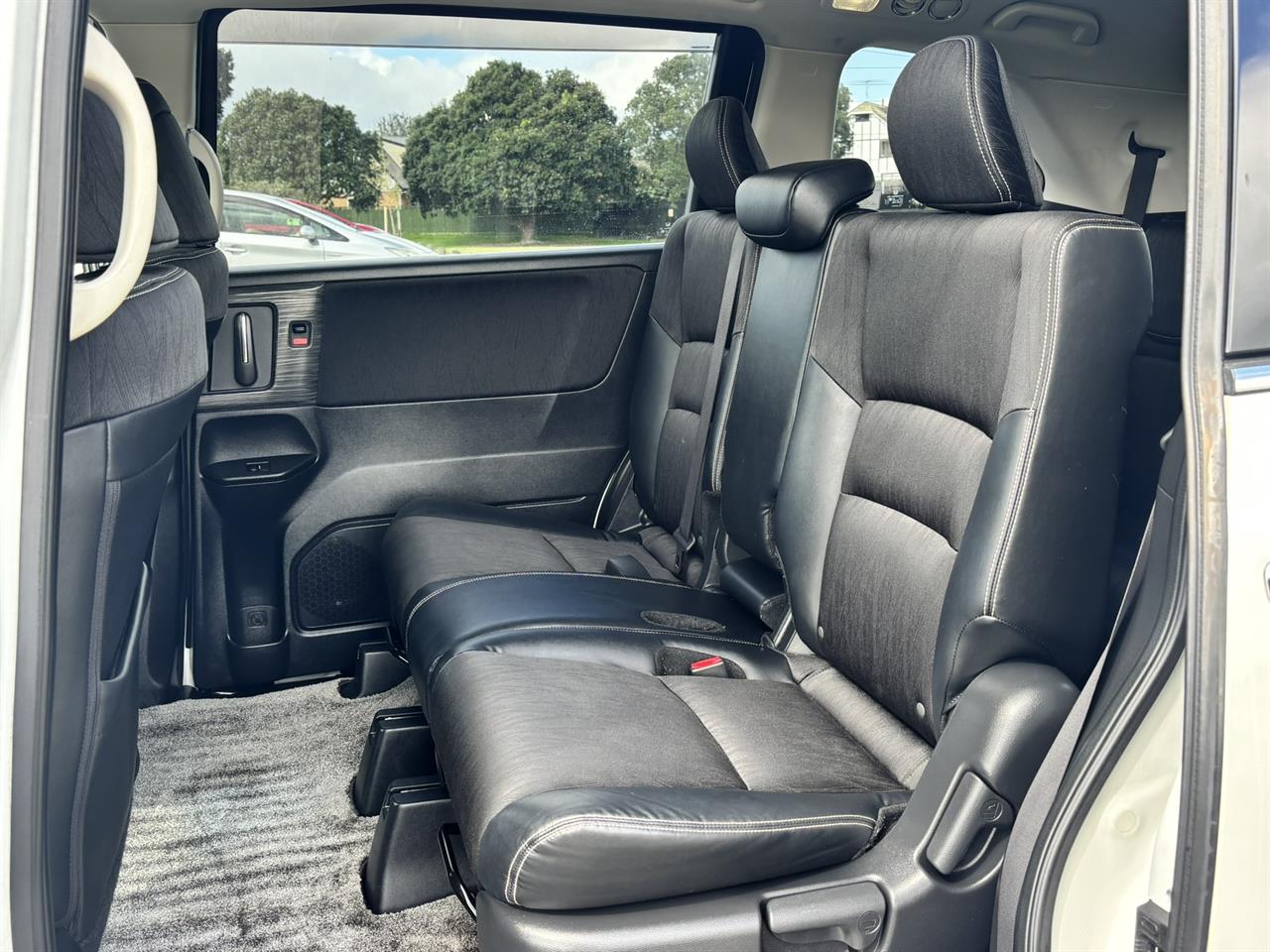 2014 Honda Odyssey thumbnail