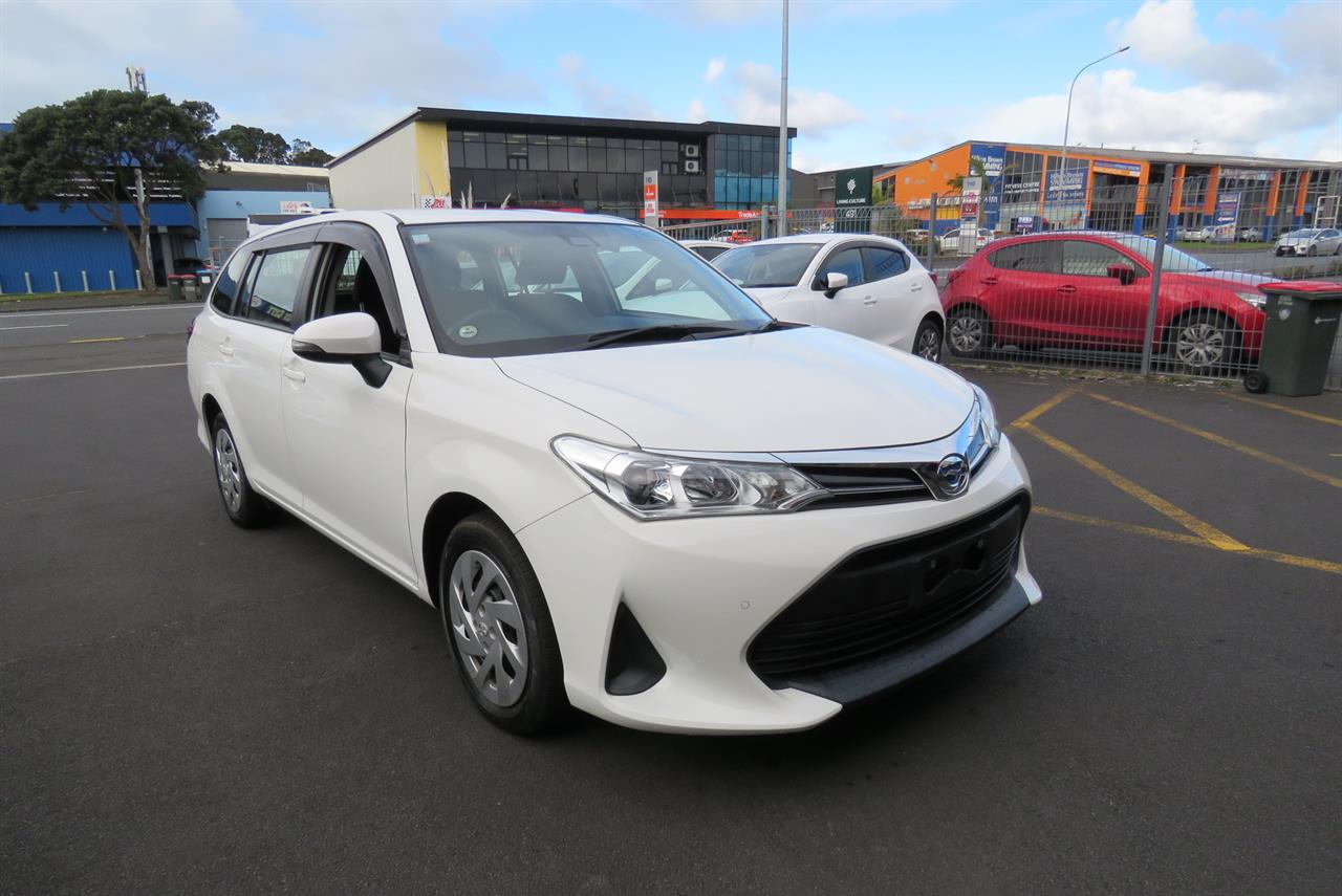 2021 Toyota Corolla thumbnail