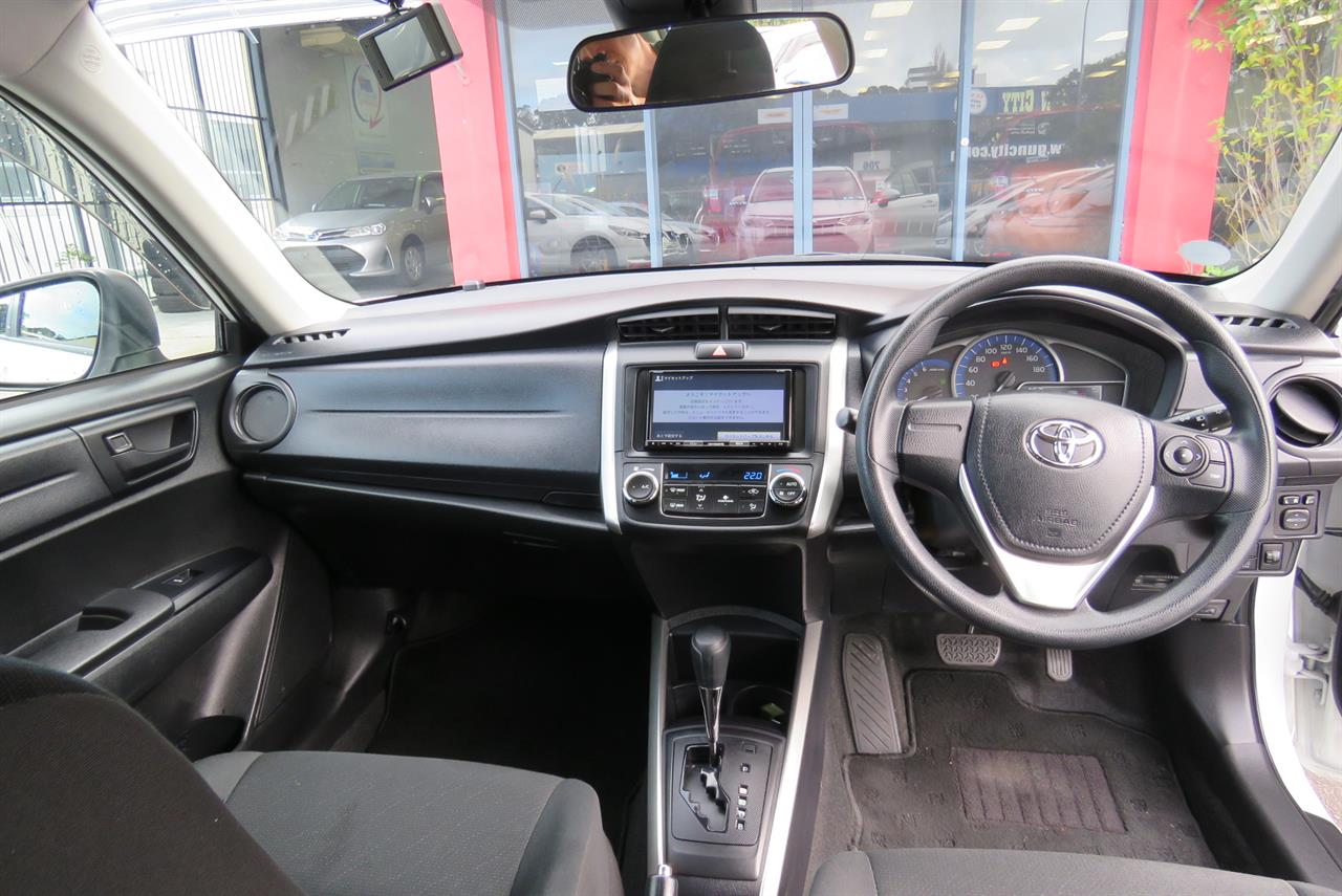 2021 Toyota Corolla thumbnail