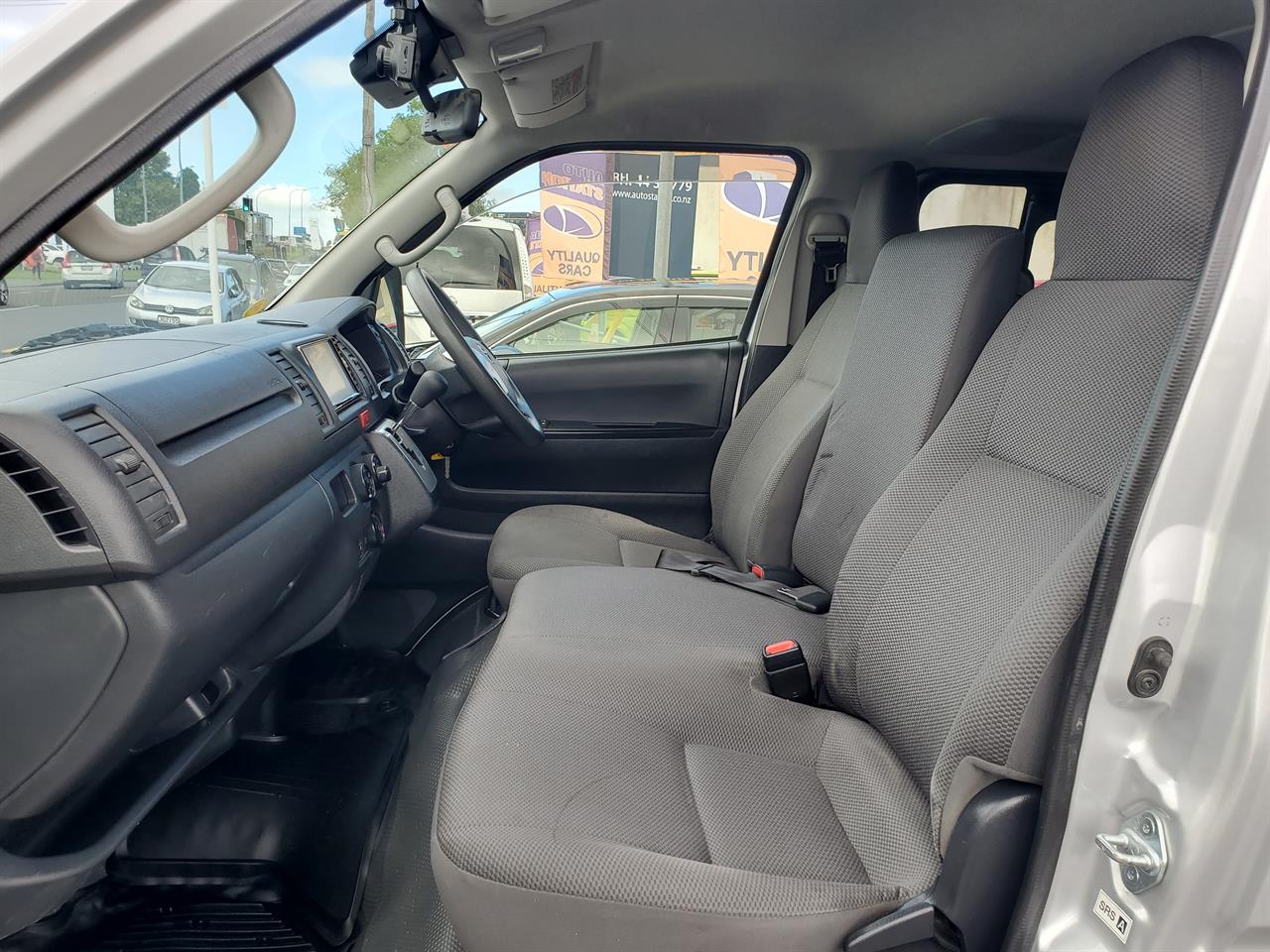 2020 Toyota Hiace thumbnail
