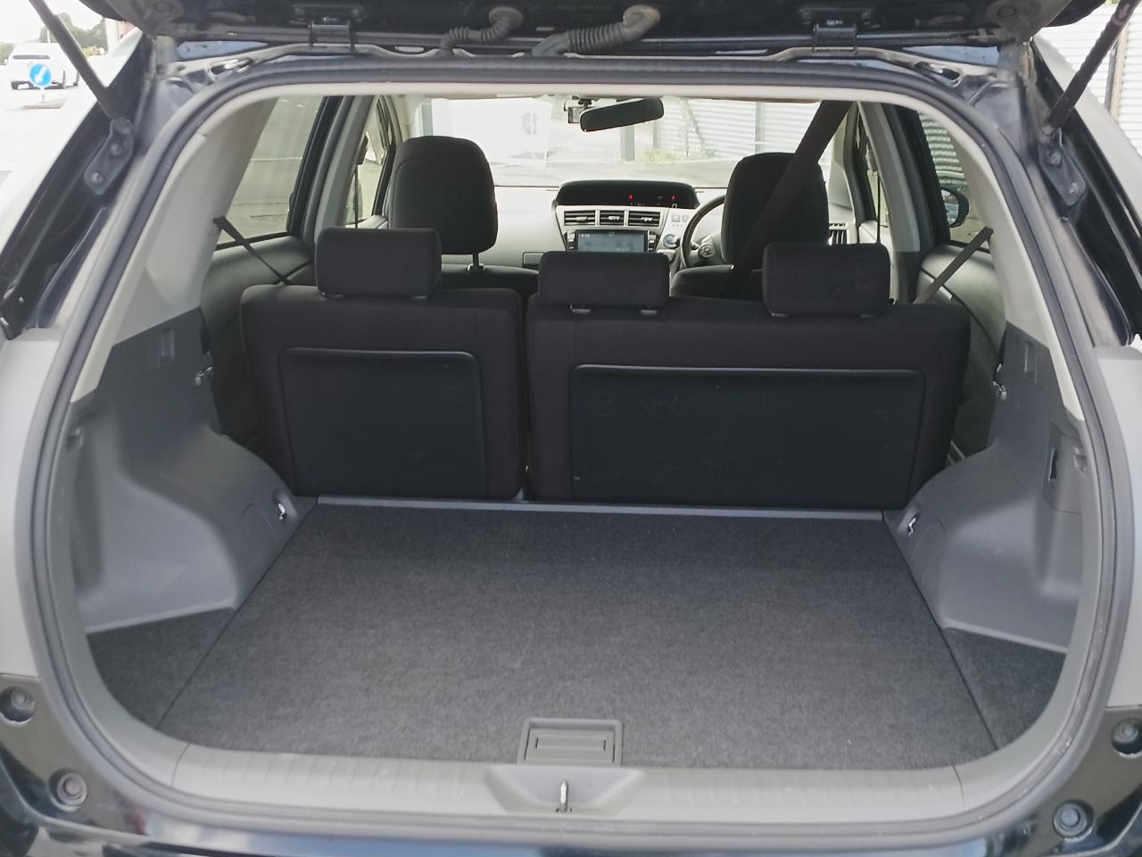 2014 Toyota PRIUS thumbnail