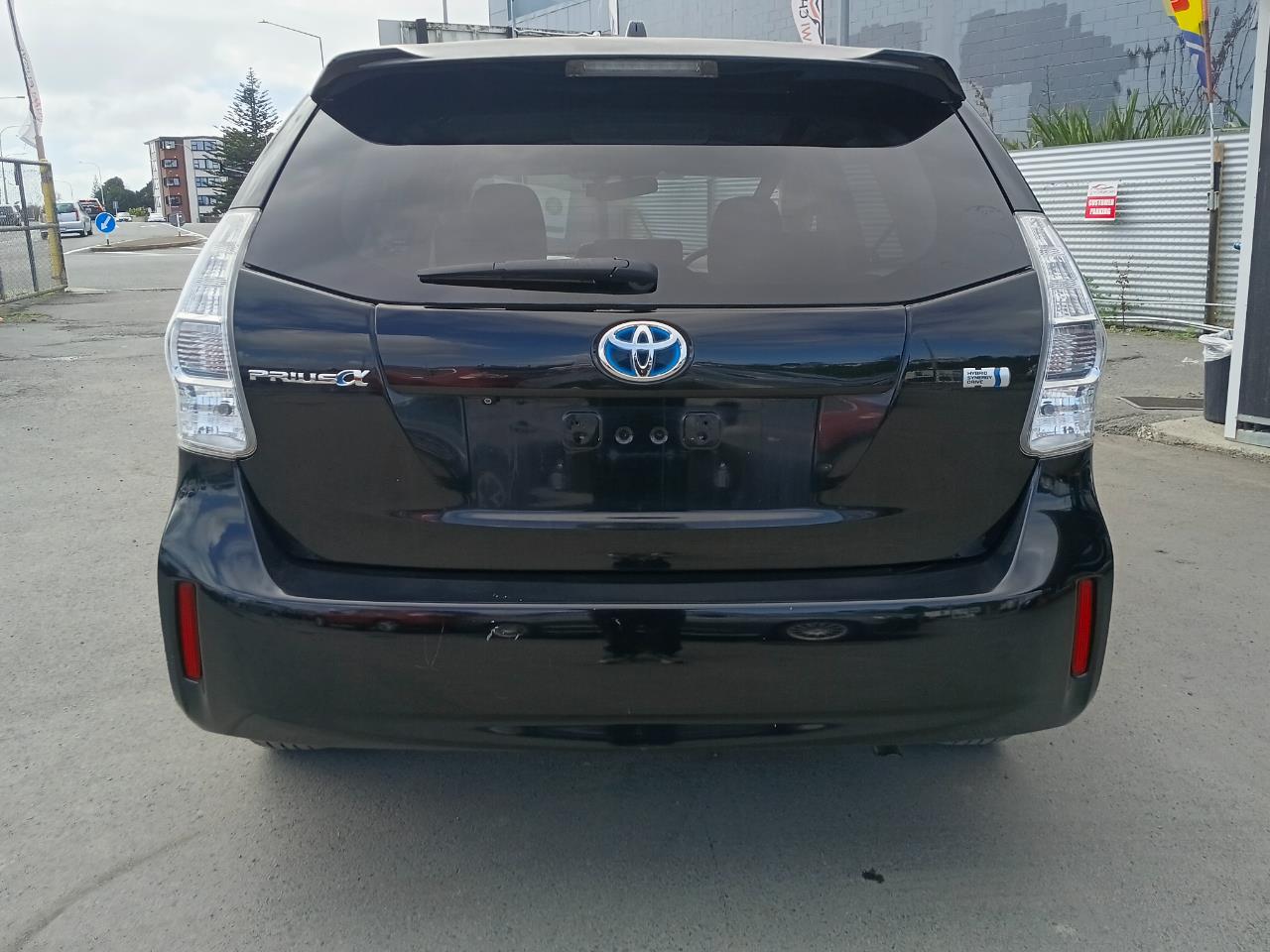 2014 Toyota PRIUS thumbnail