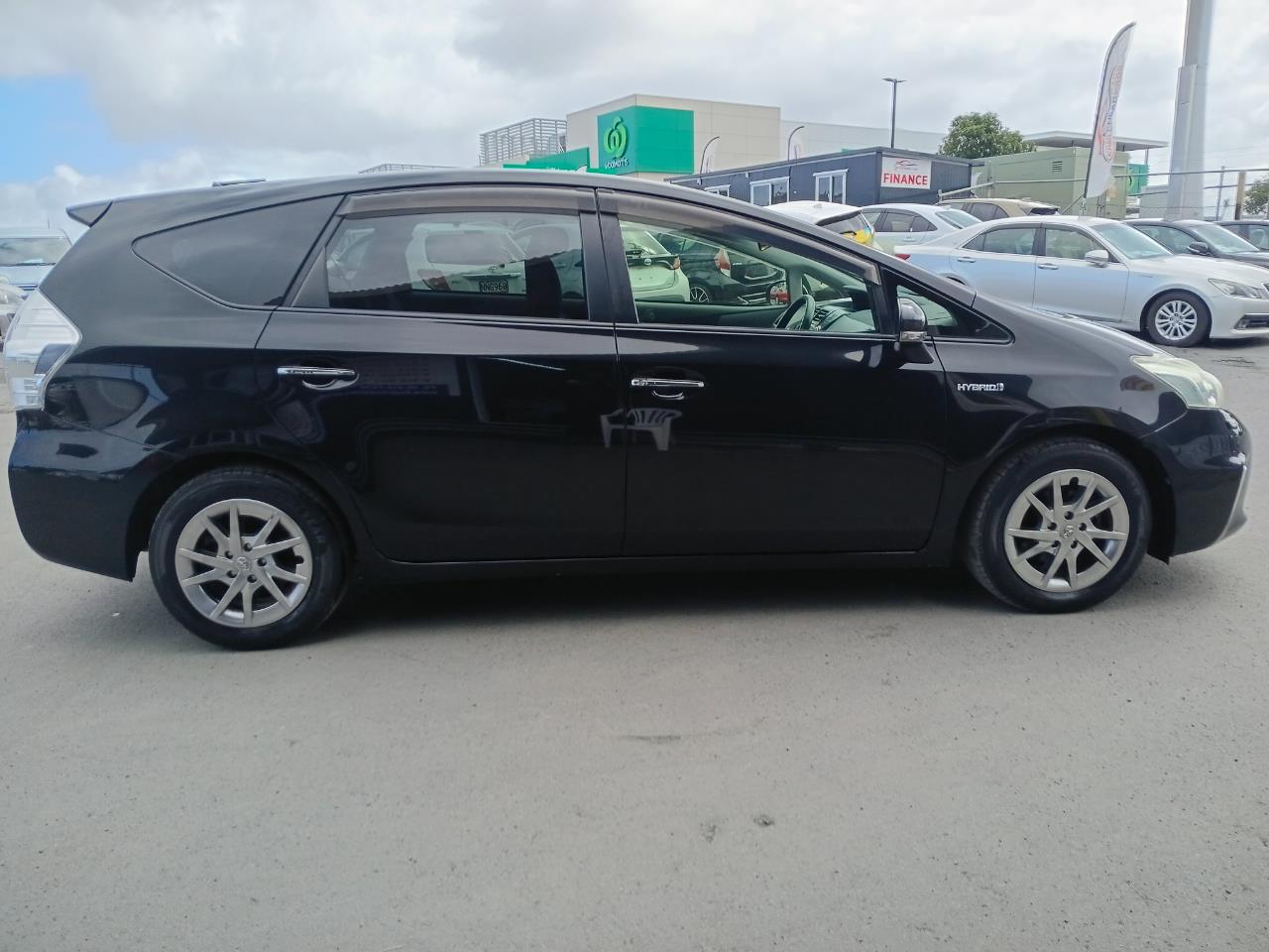 2014 Toyota PRIUS thumbnail