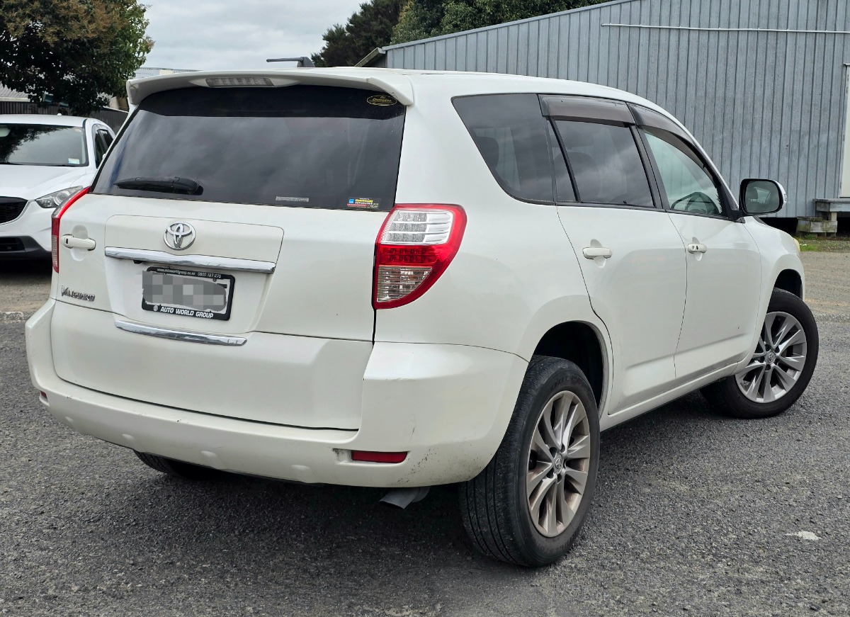 2008 Toyota Vanguard thumbnail