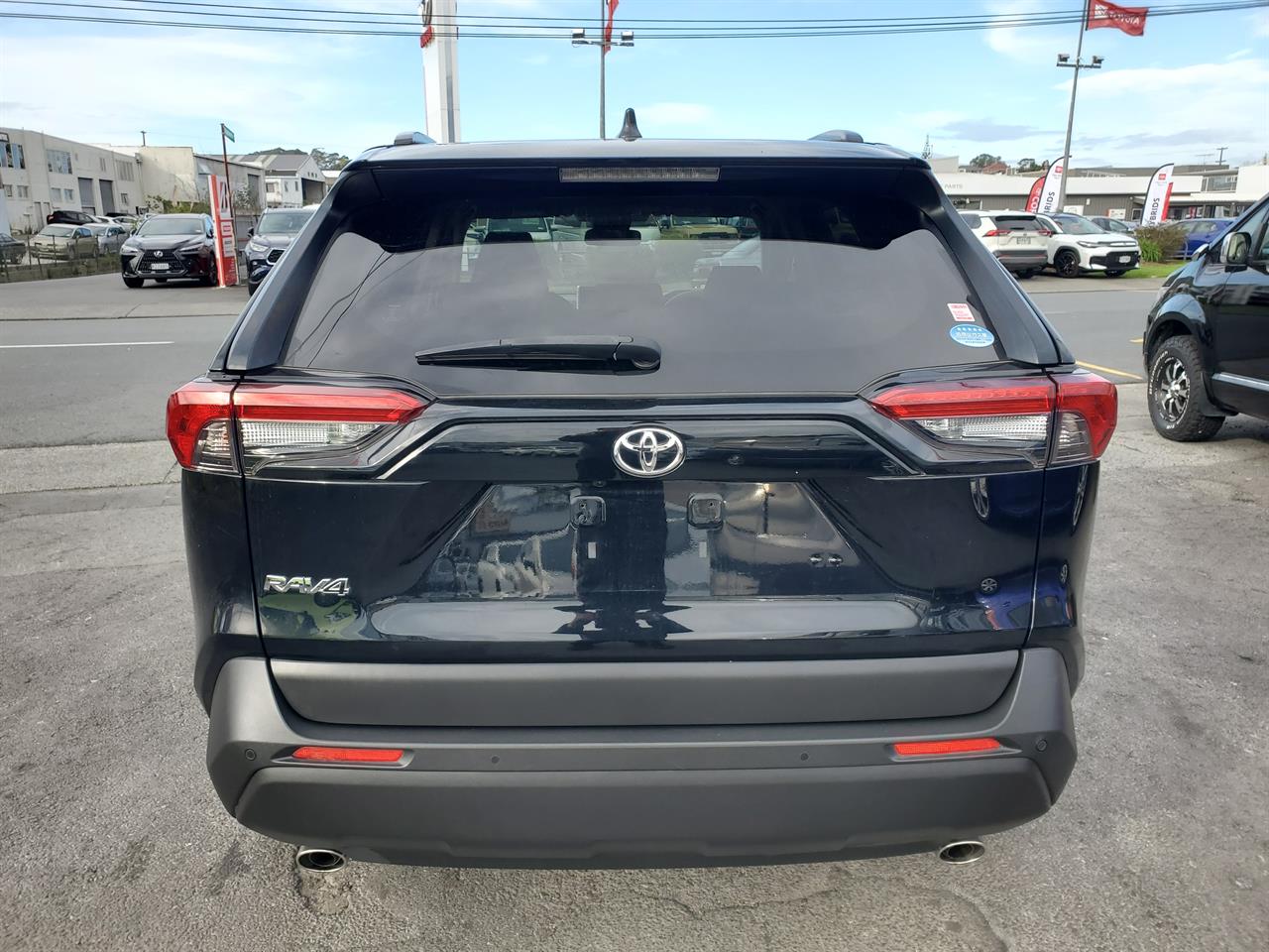 2021 Toyota Rav4 thumbnail