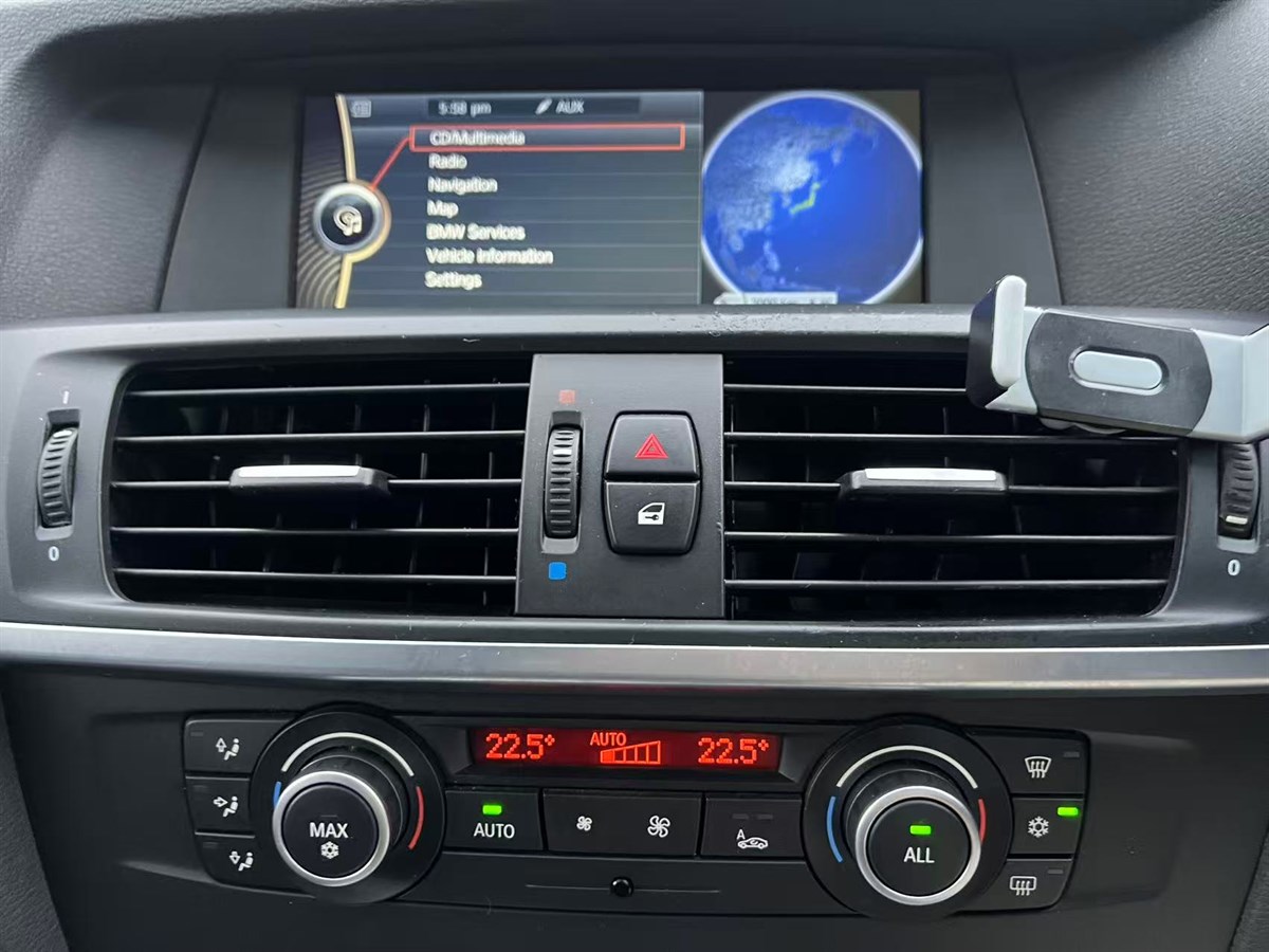 2012 BMW X3 thumbnail