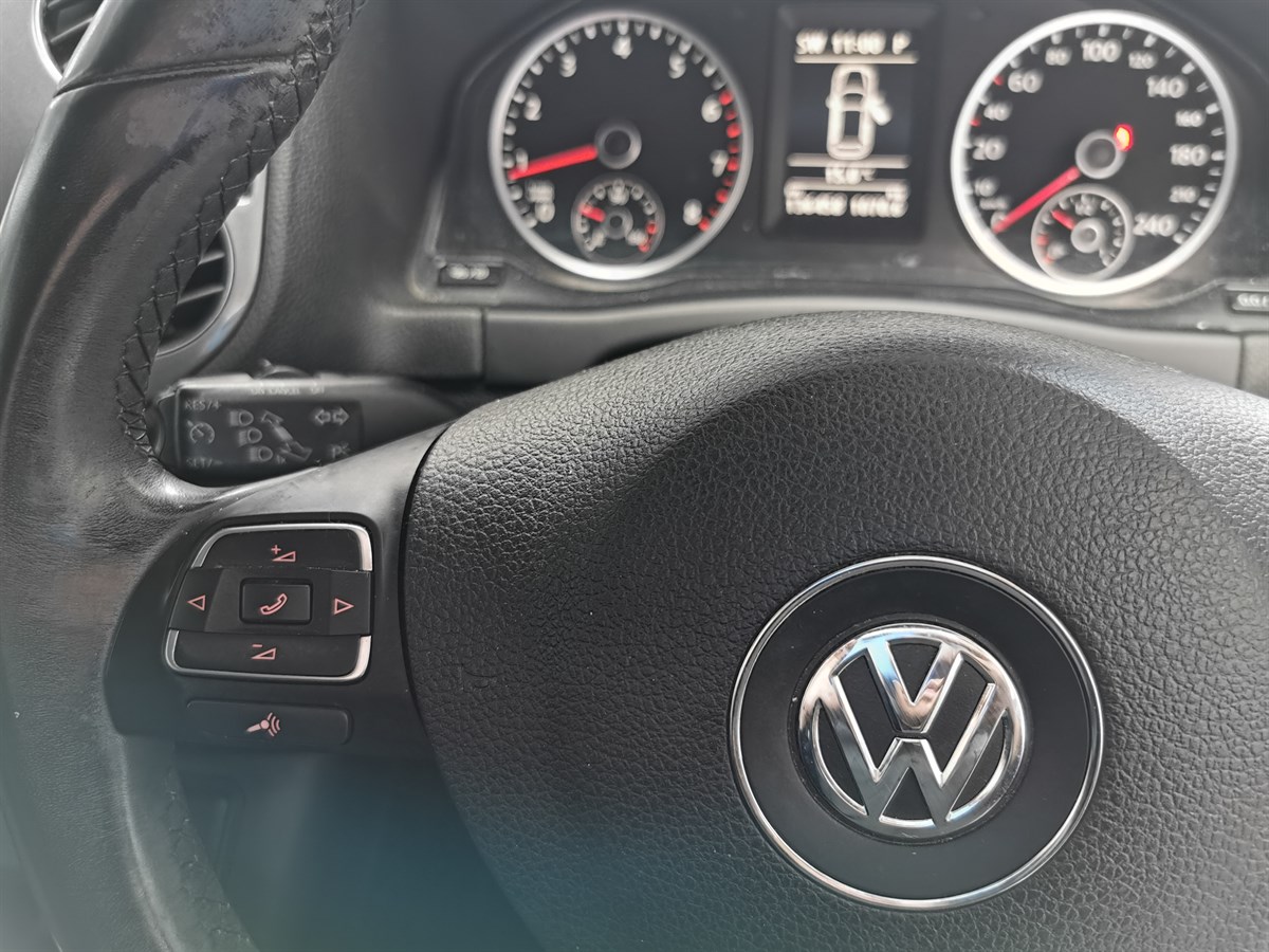2014 Volkswagen Tiguan thumbnail