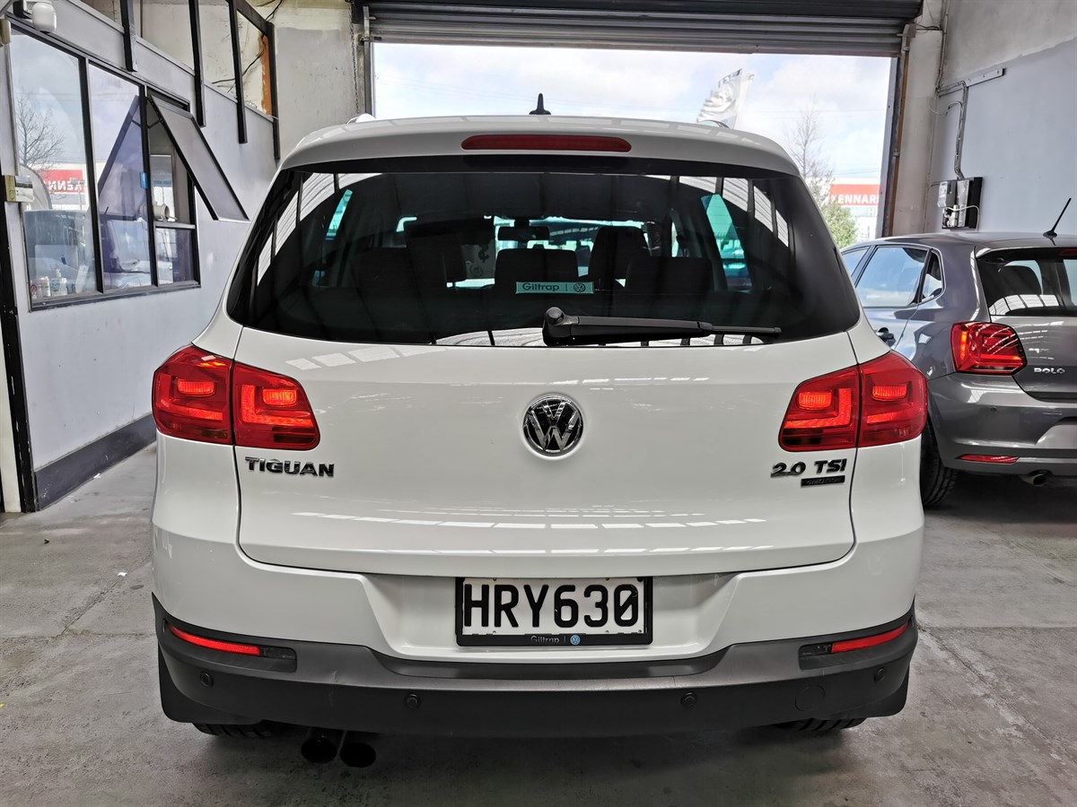 2014 Volkswagen Tiguan thumbnail