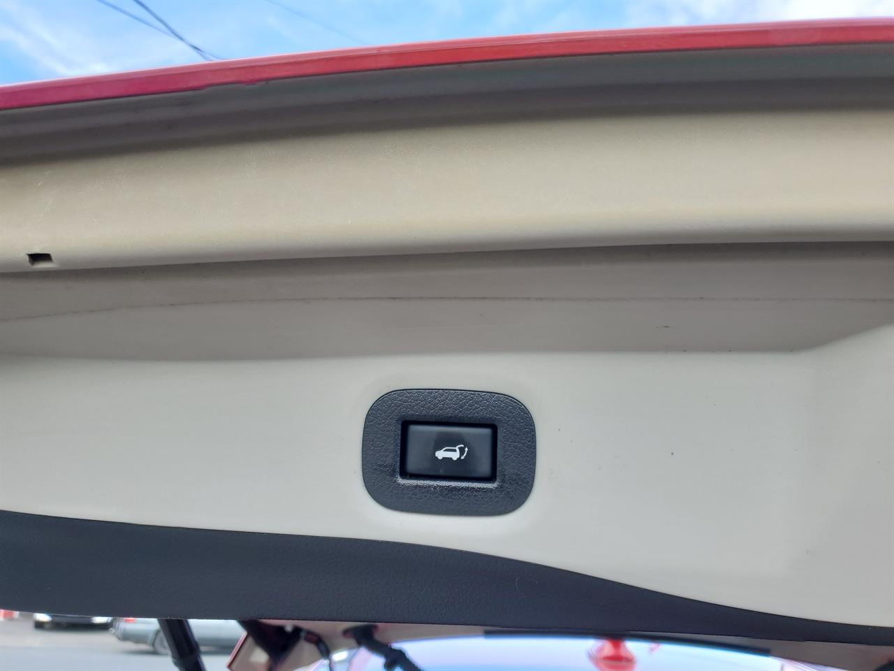 2019 Nissan X-Trail thumbnail
