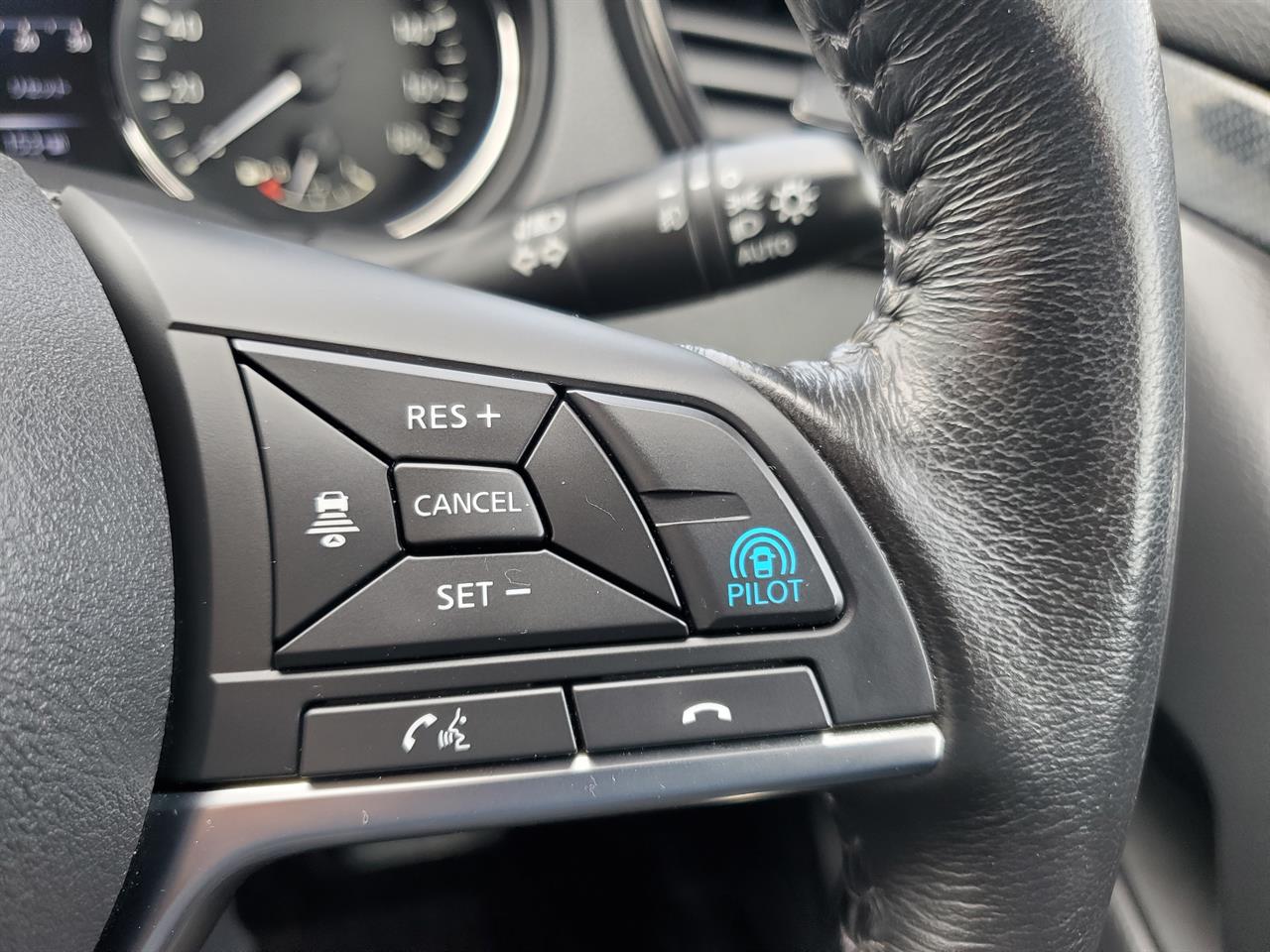 2019 Nissan X-Trail thumbnail