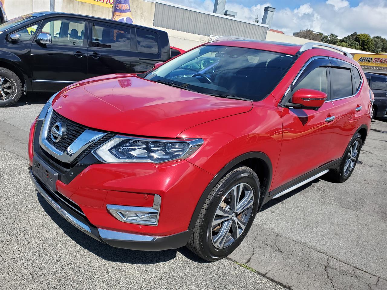 2019 Nissan X-Trail thumbnail