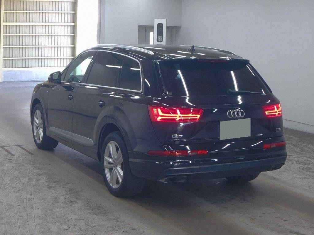 2018 Audi Q7 thumbnail