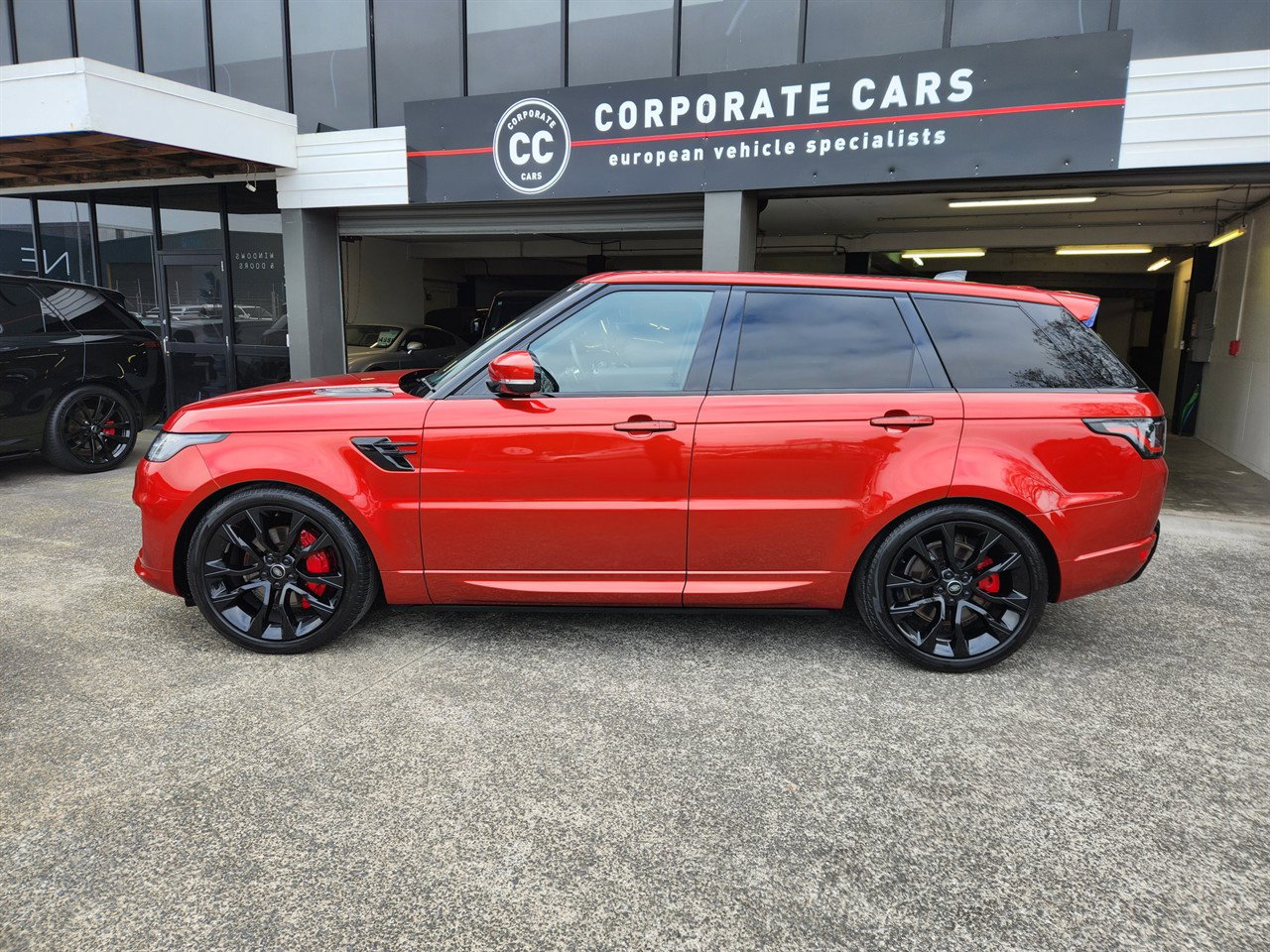 2021 Land Rover Range Rover Sport thumbnail