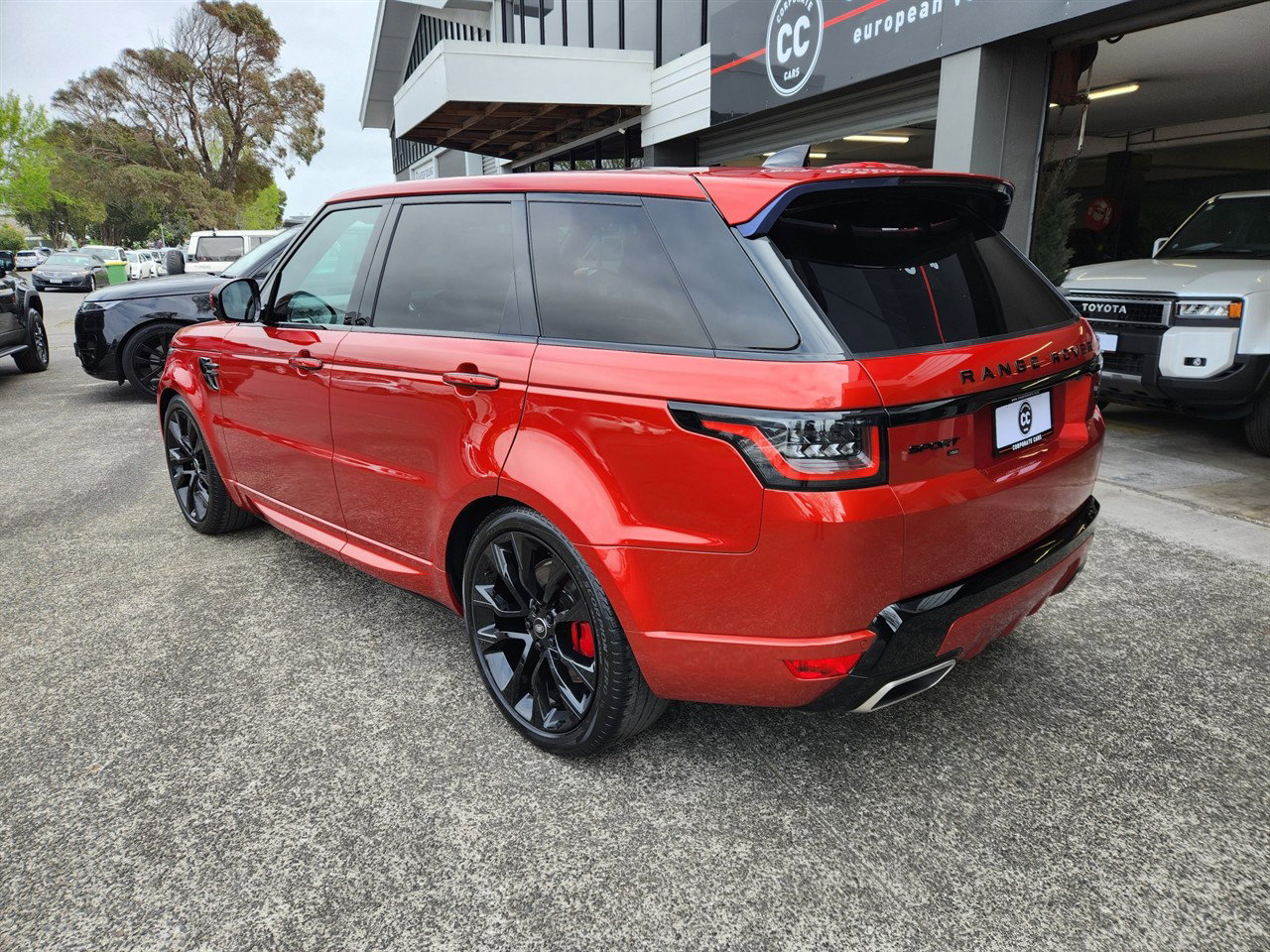 2021 Land Rover Range Rover Sport thumbnail