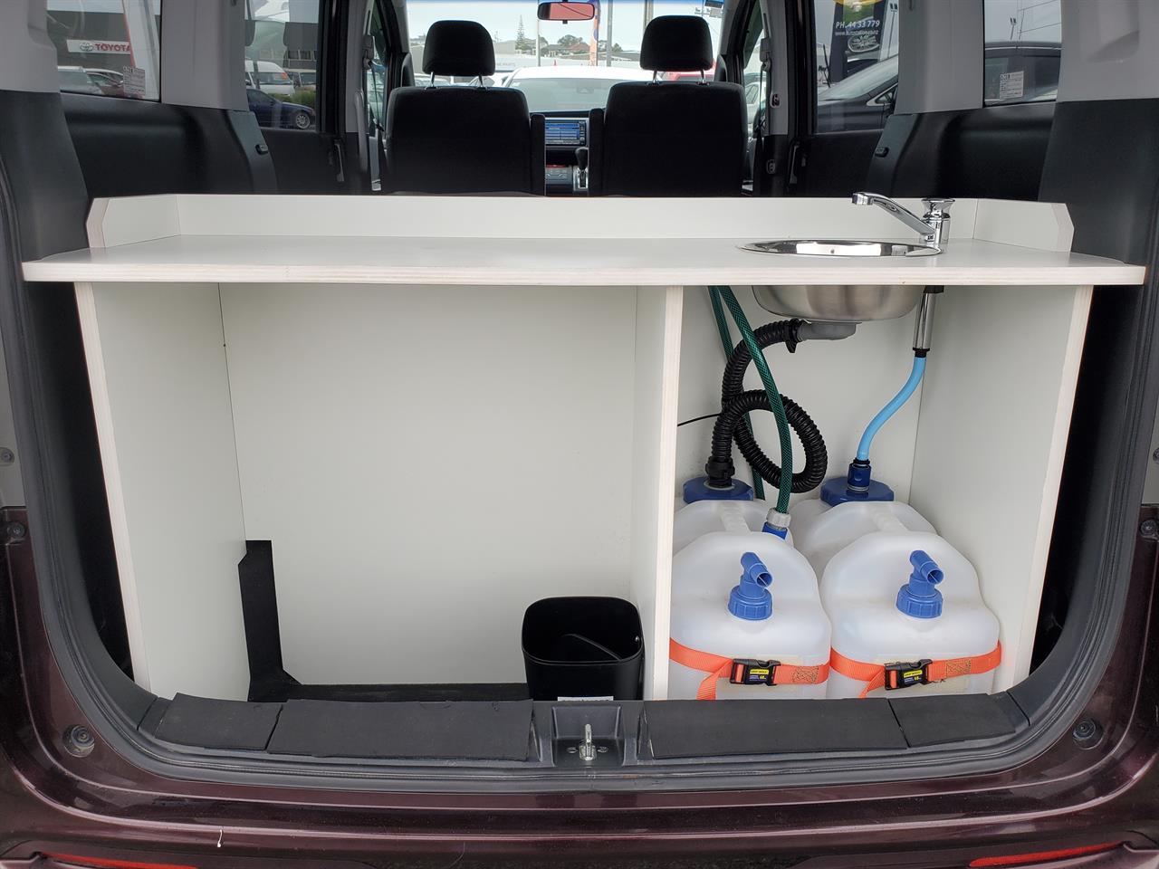 2011 Honda Stepwagon thumbnail