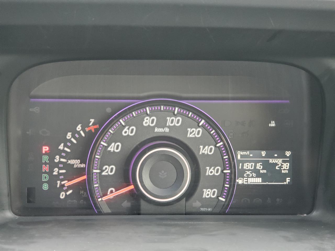 2011 Honda Stepwagon thumbnail