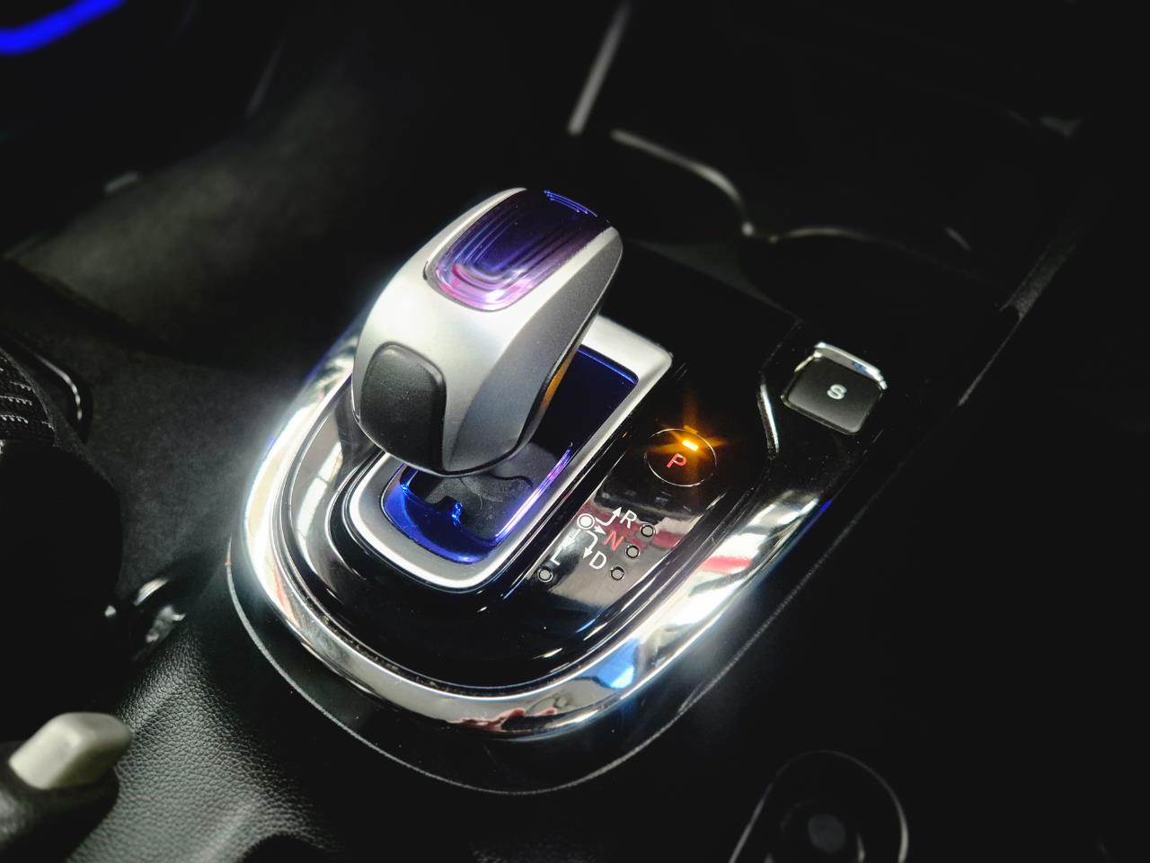 2013 Honda FIT thumbnail