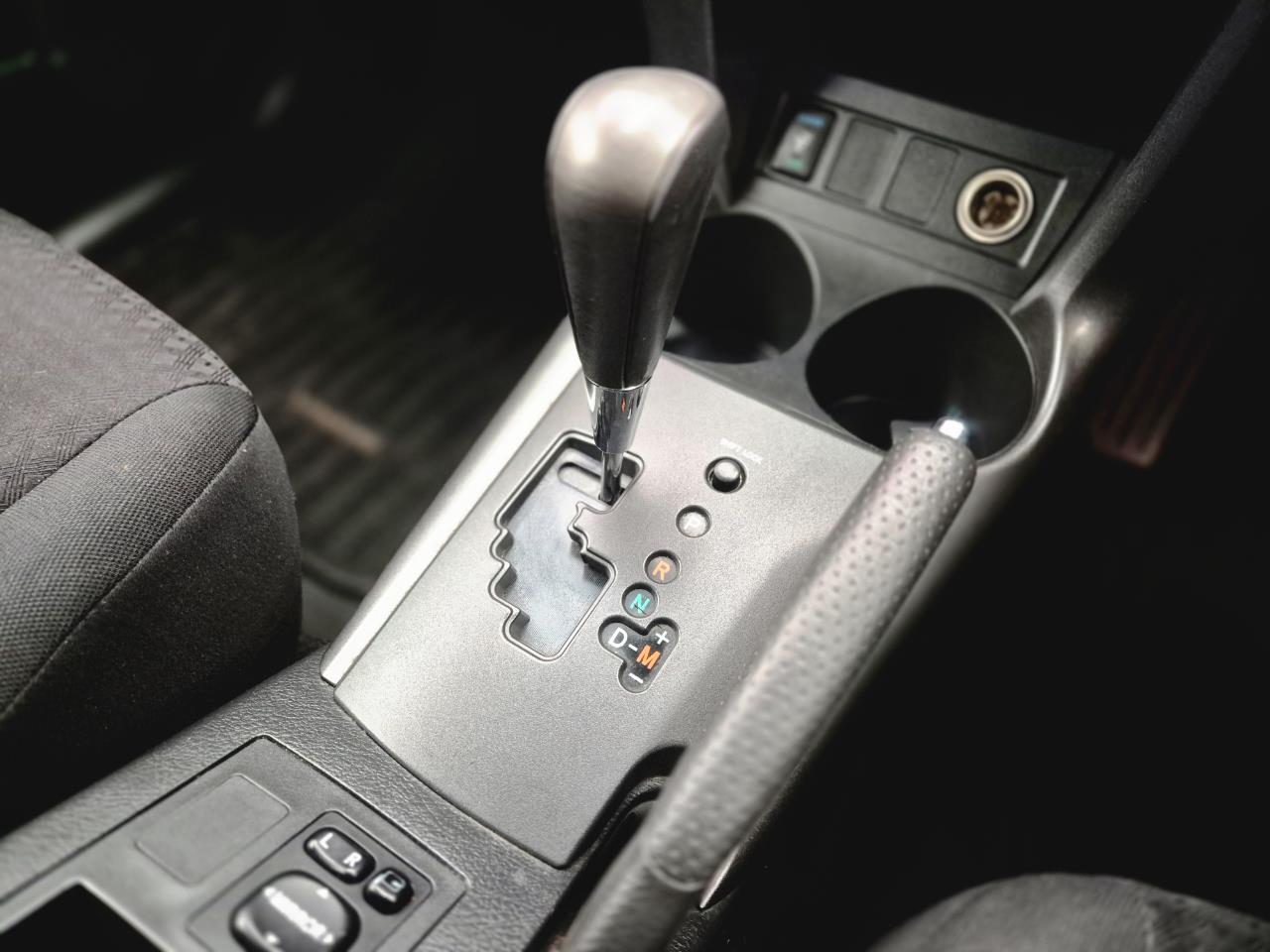 2010 Toyota Vanguard thumbnail