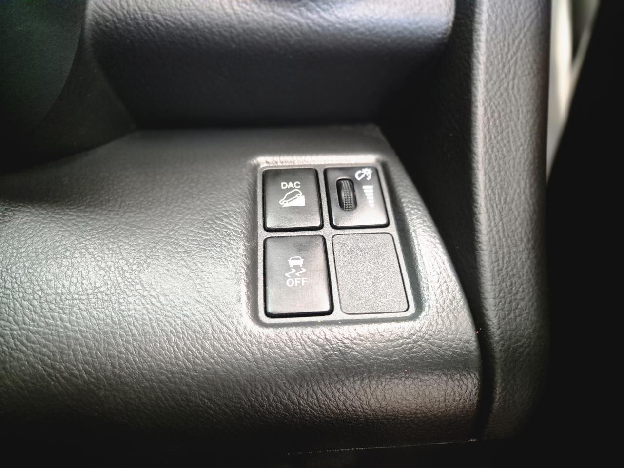 2010 Toyota Vanguard thumbnail
