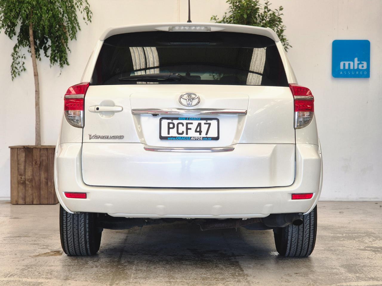 2010 Toyota Vanguard thumbnail